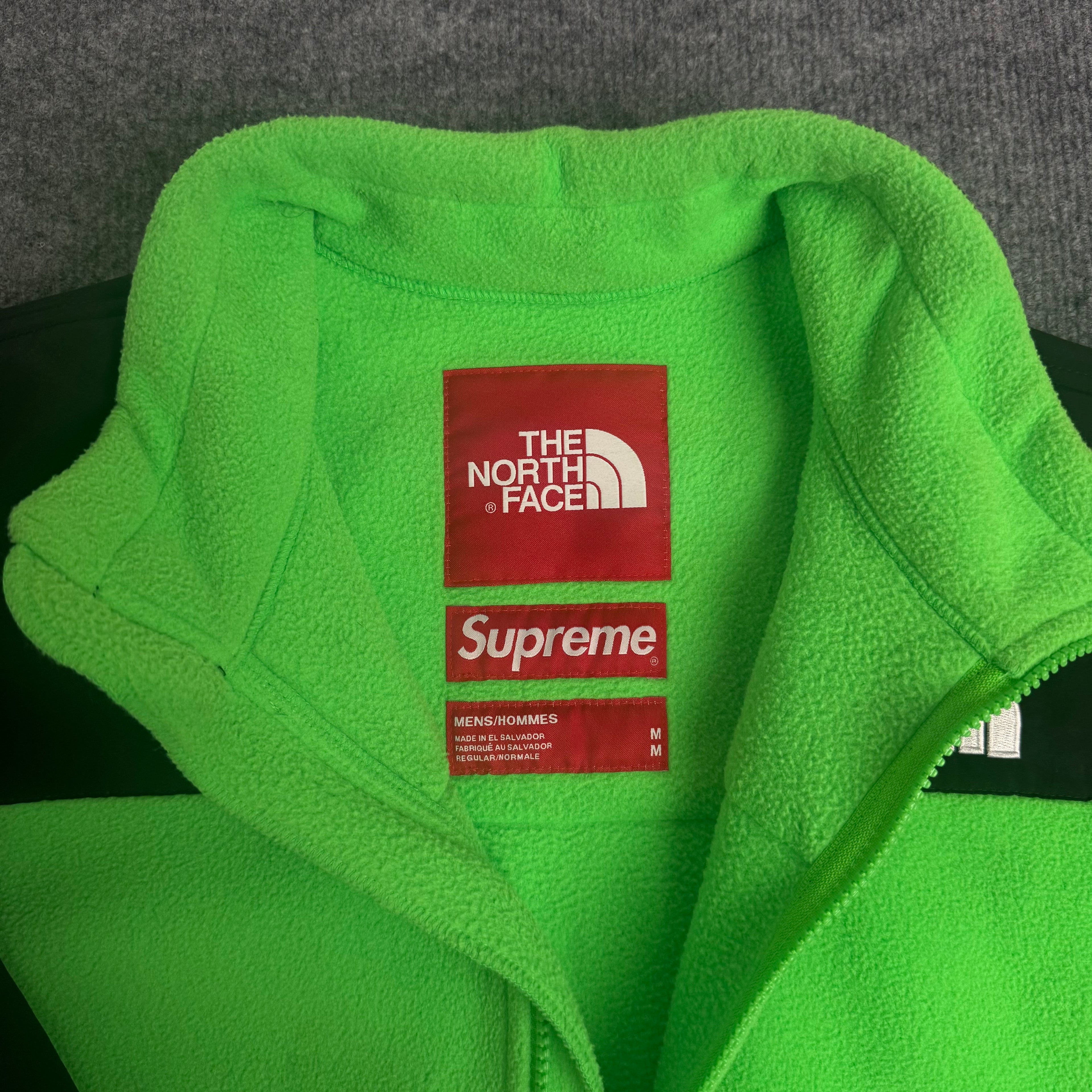 Supreme x The North Face fleece (Str. M)