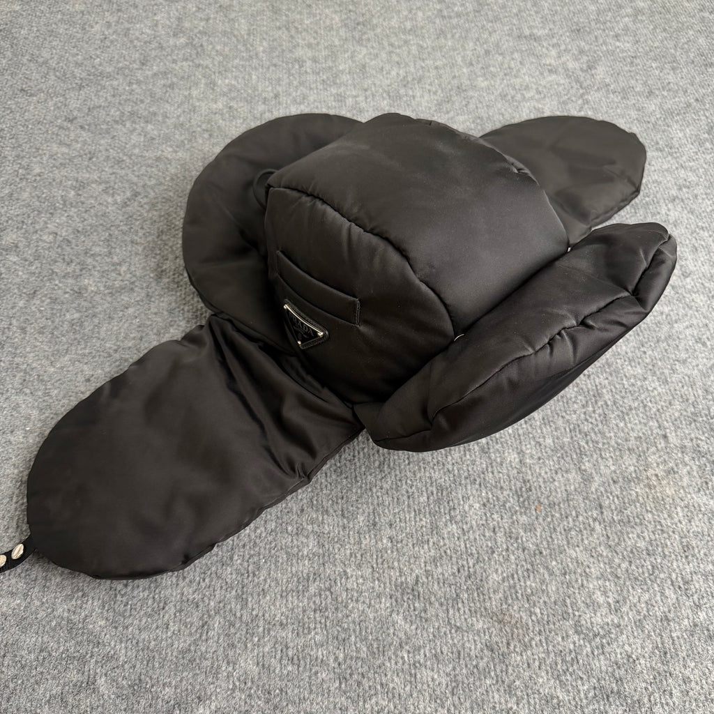 Prada hat
