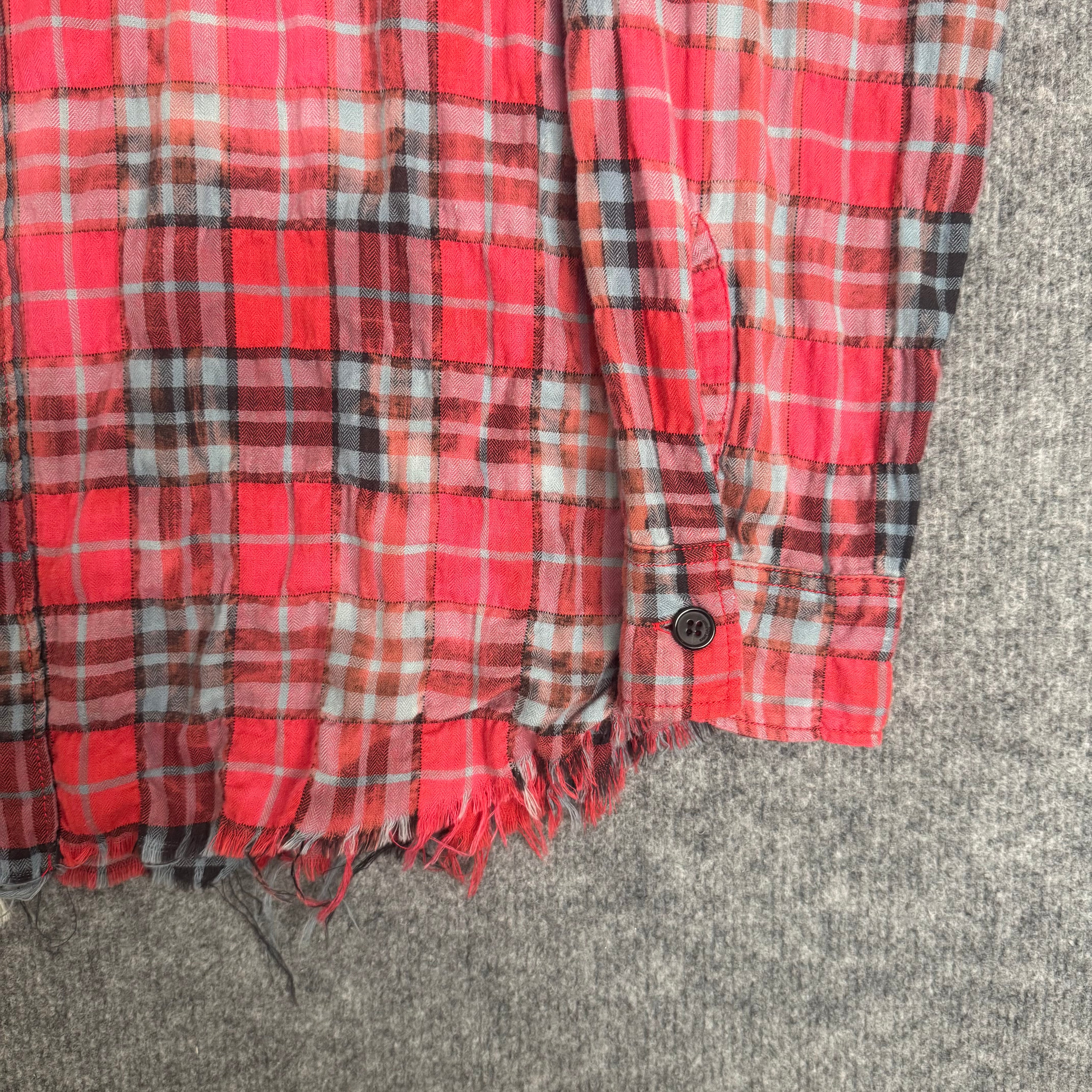 Yves Saint Laurent skjorte (Str. L)