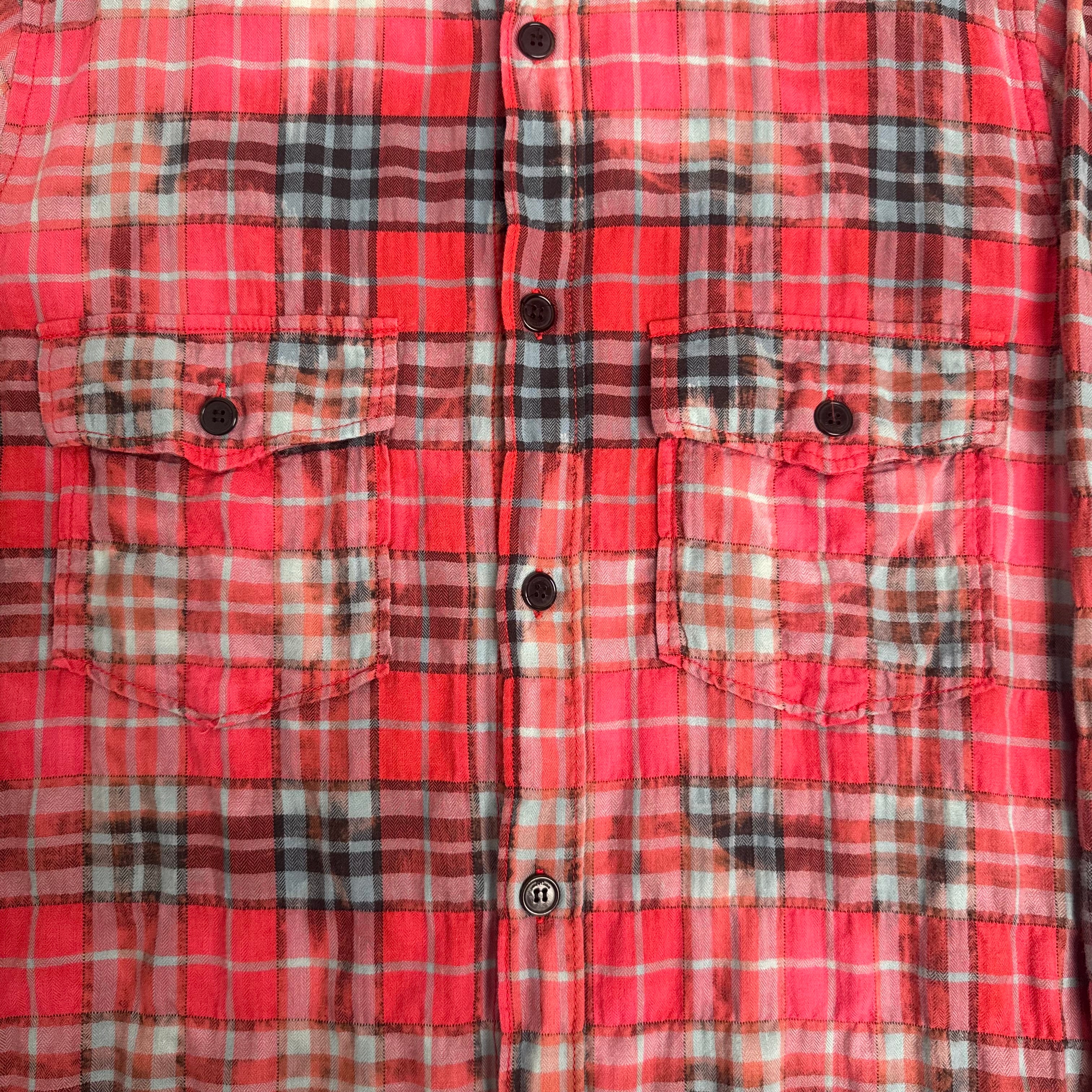 Yves Saint Laurent skjorte (Str. L)