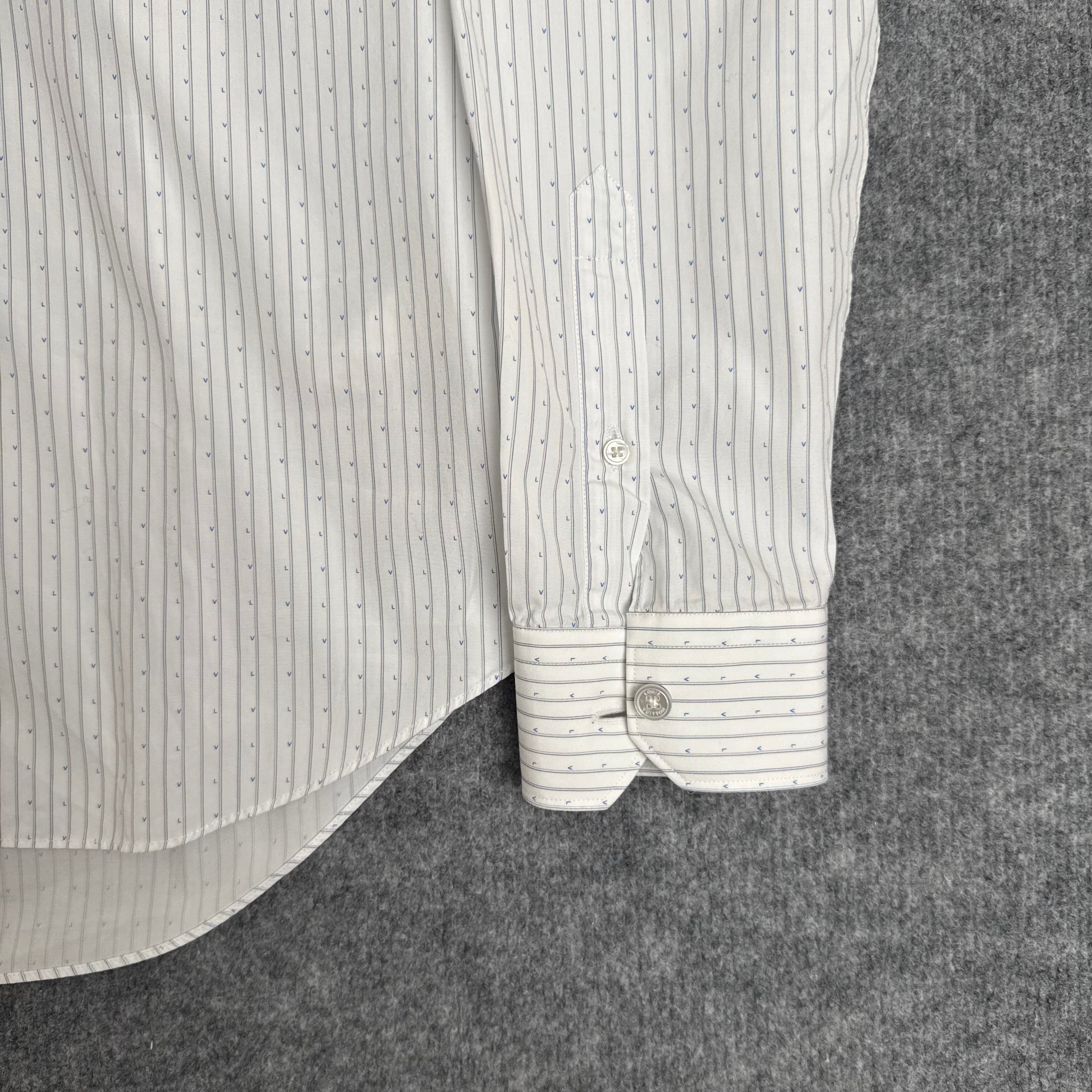 Louis Vuitton skjorte (Str. L)
