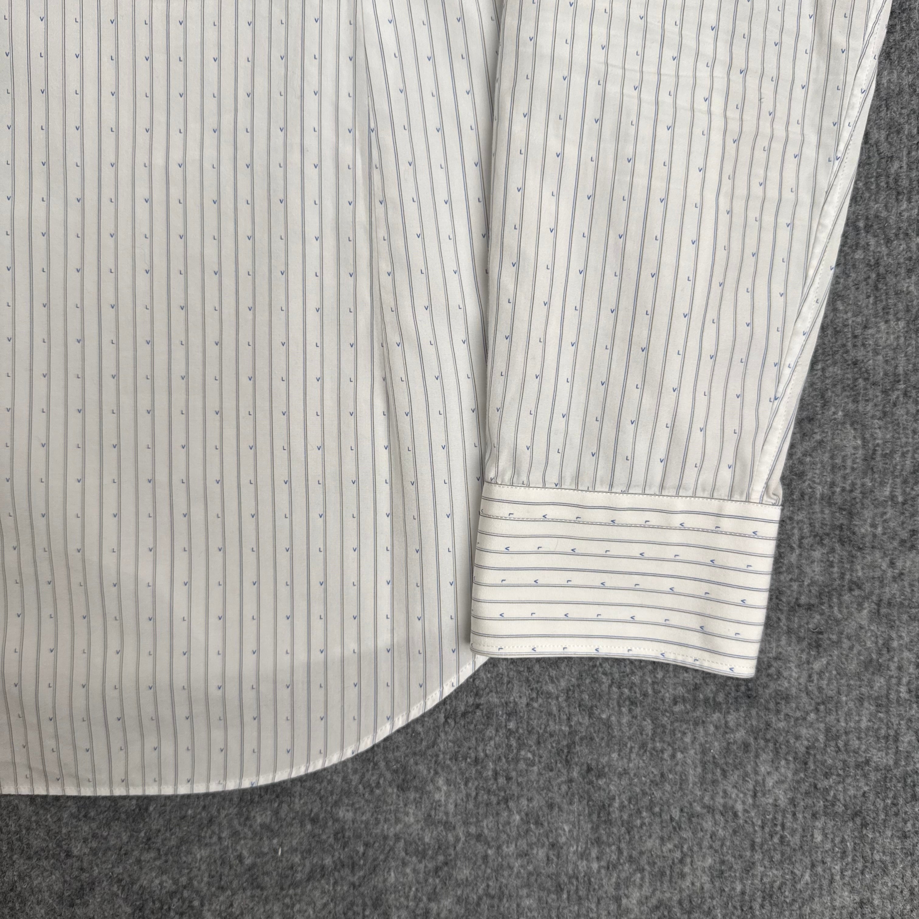 Louis Vuitton skjorte (Str. L)