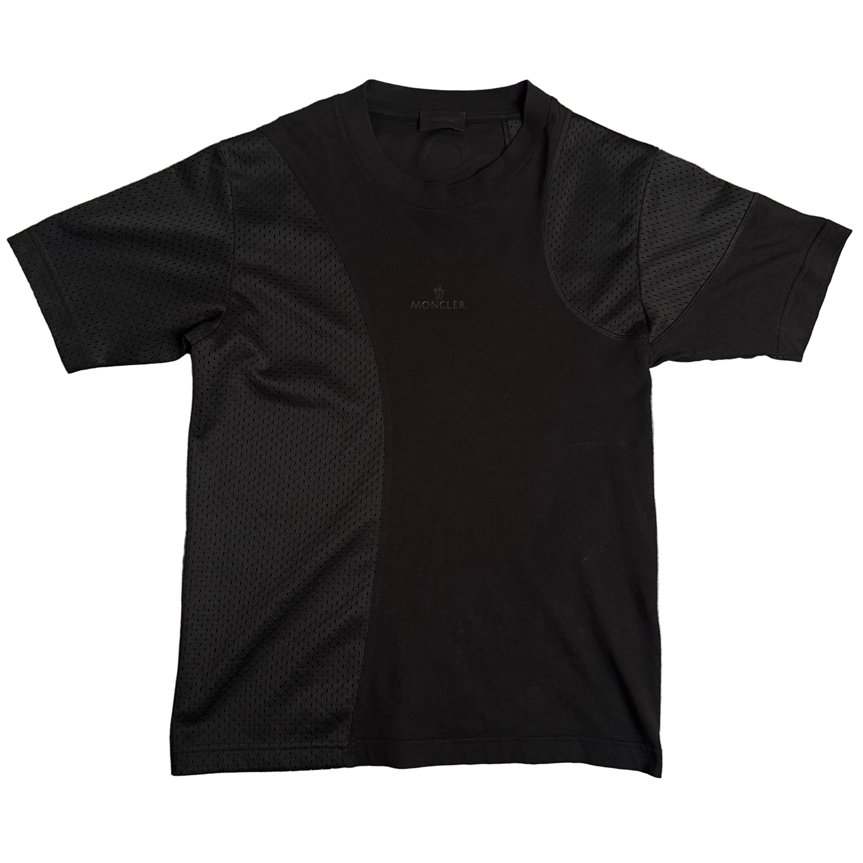 Moncler t-shirt (Str. S)