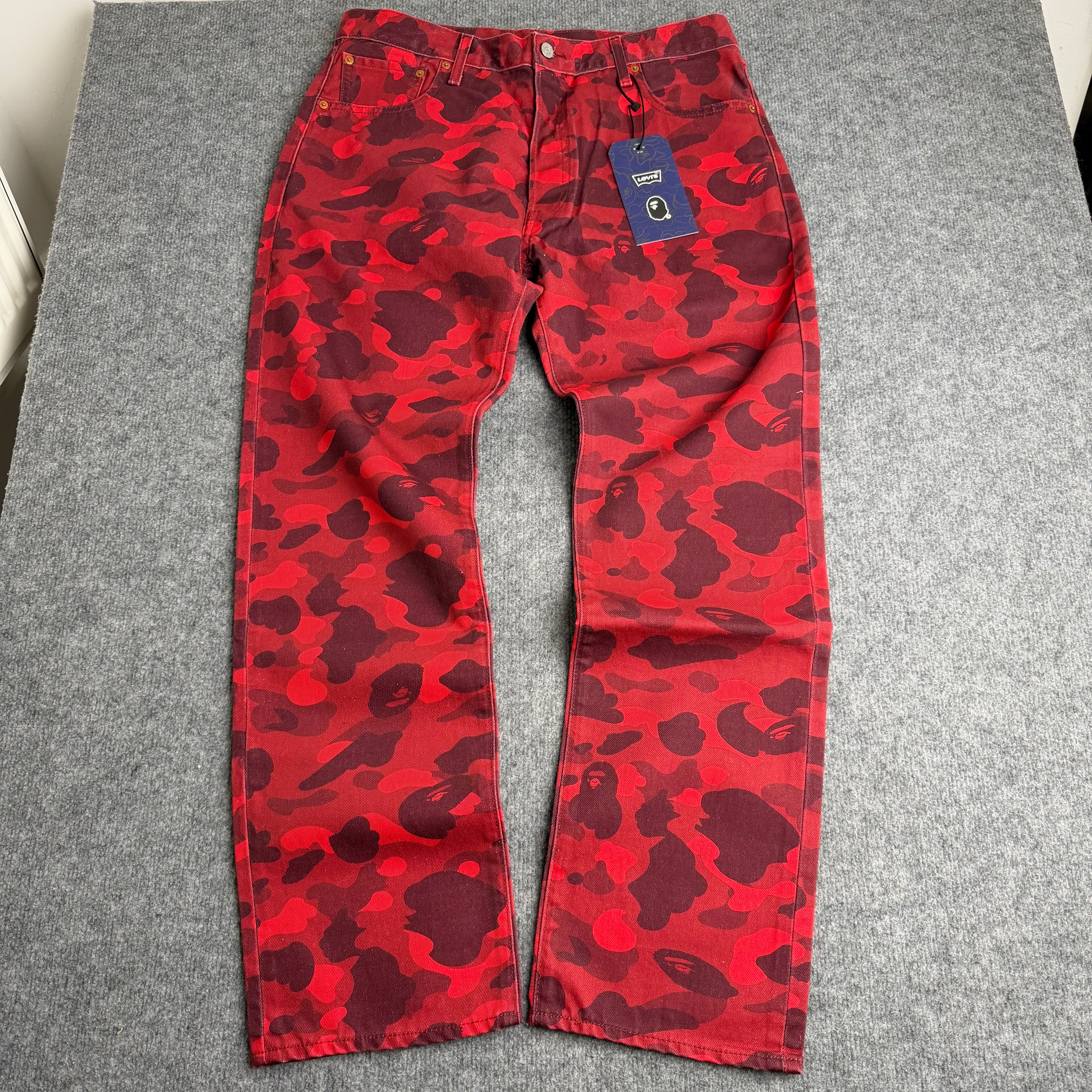 A bathing ape bukser (Str. 36)