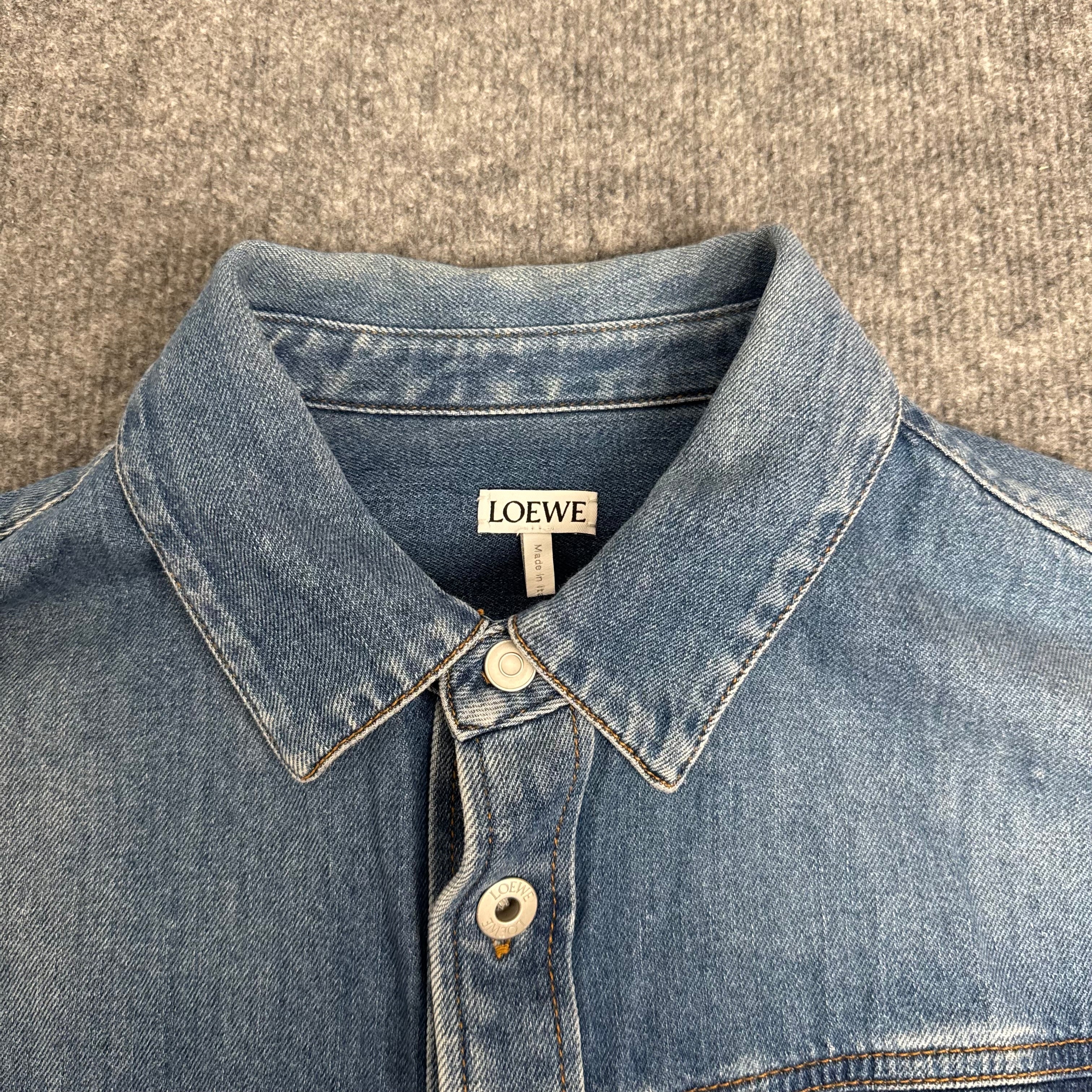 Loewe skjorte (Str. XL)