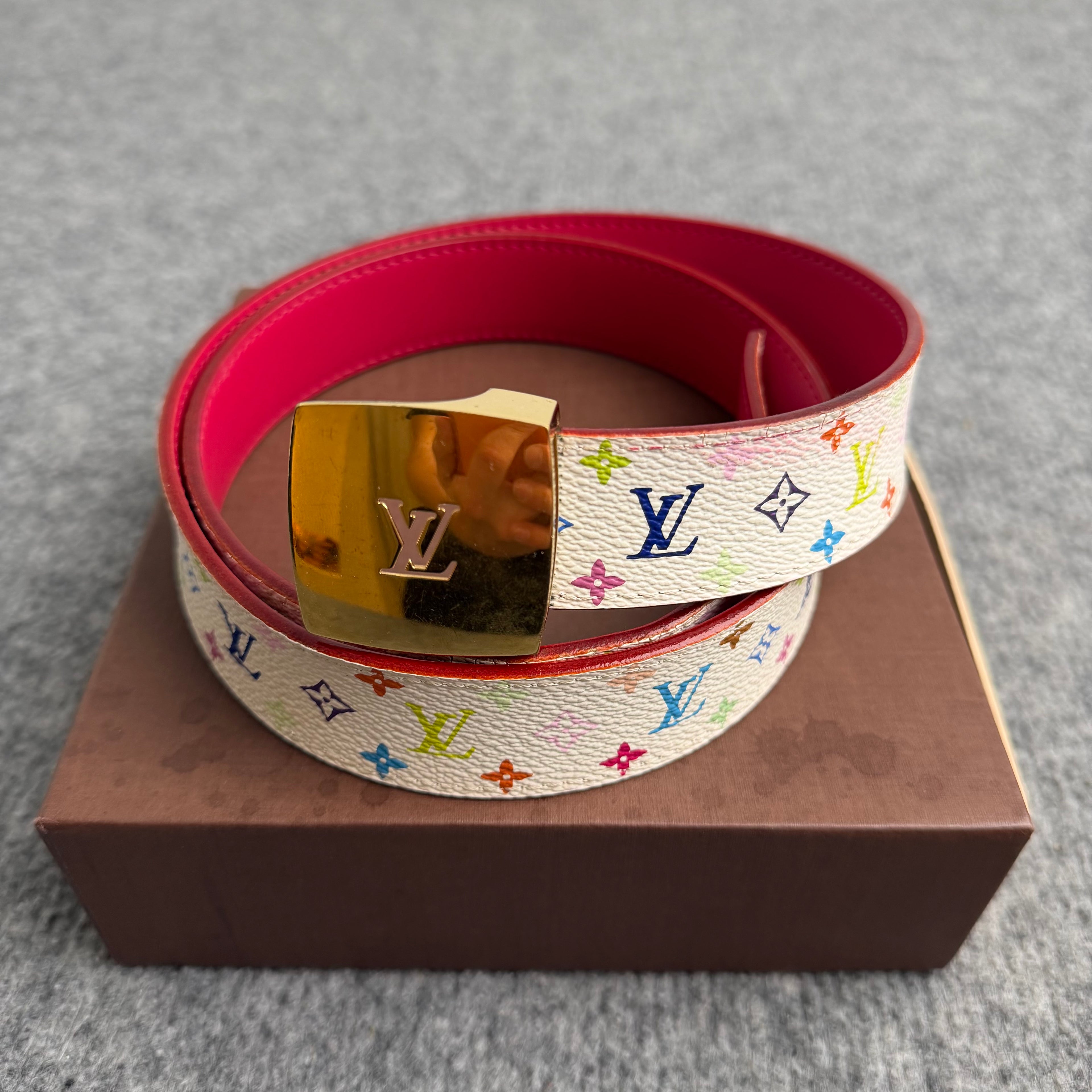 Louis Vuitton bælte (Str. 85)