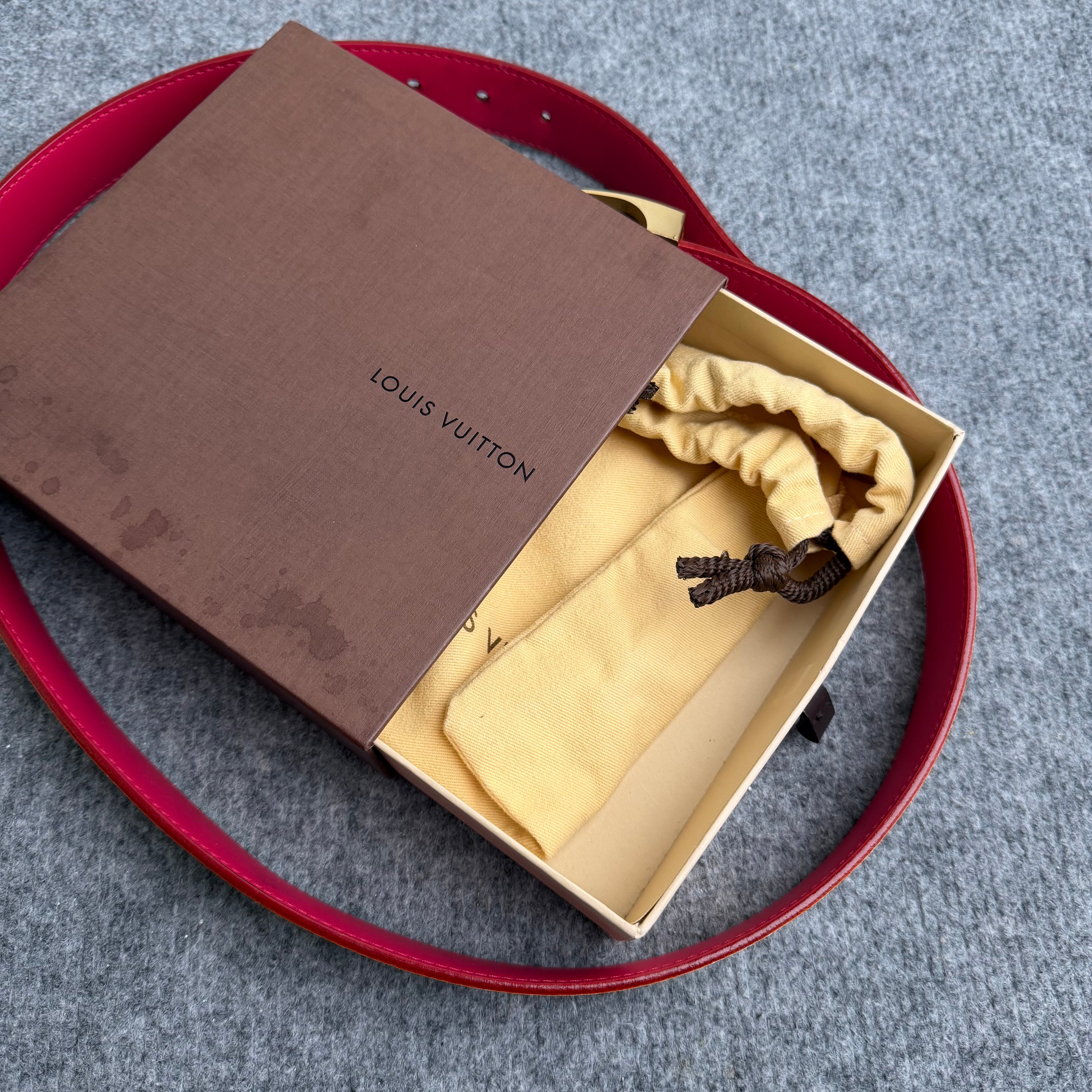 Louis Vuitton bælte (Str. 85)