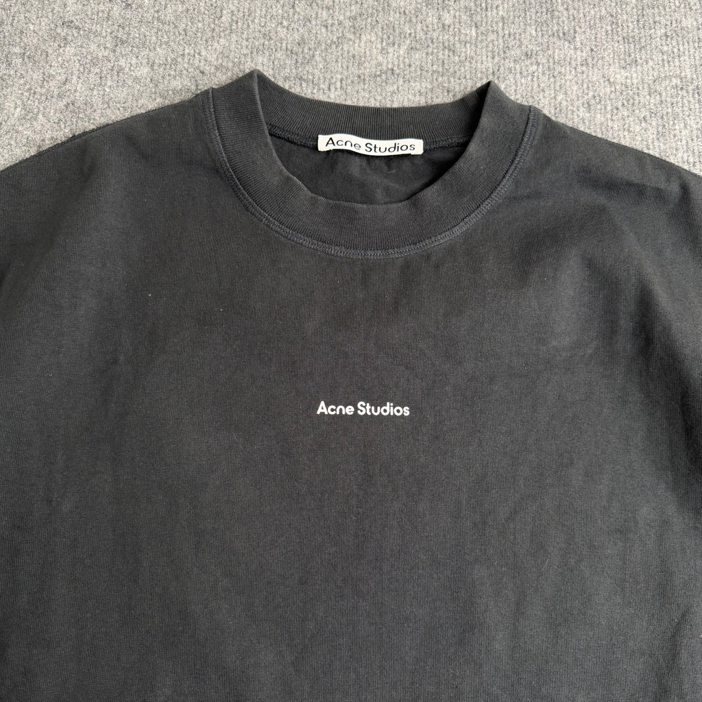 Acne Studios t-shirt (Str. M)