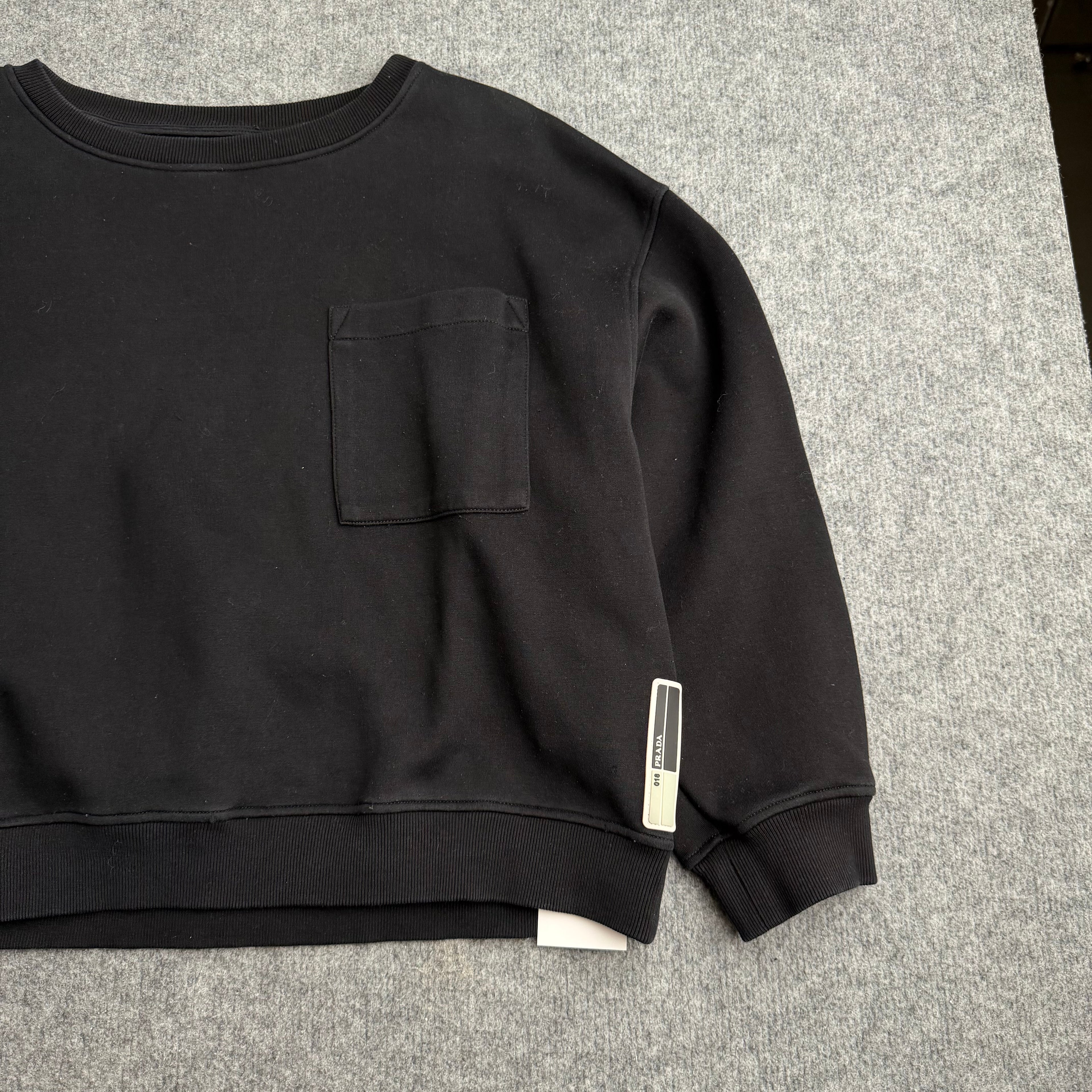 Prada bluse (Str. S)