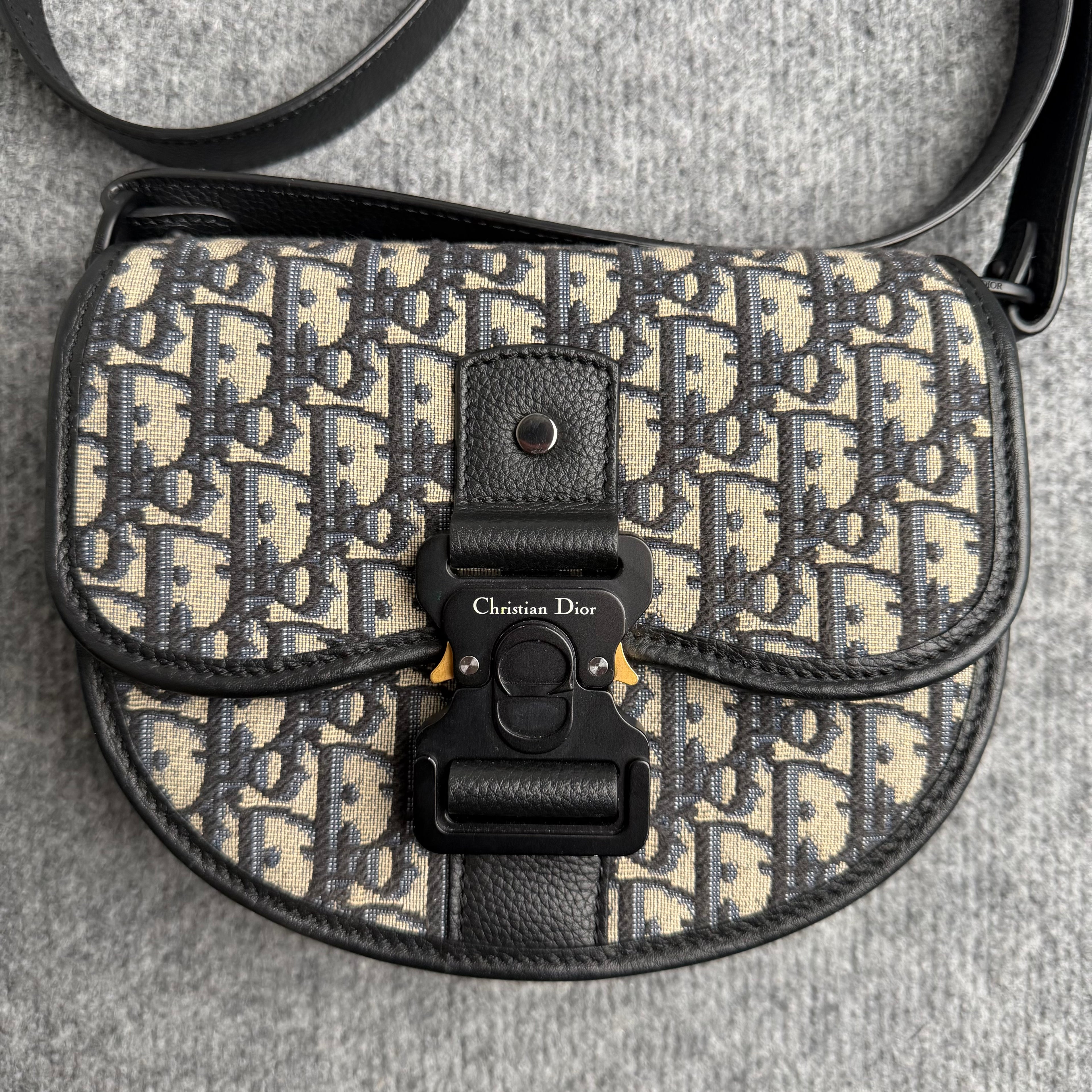 Dior Crossbody Taske