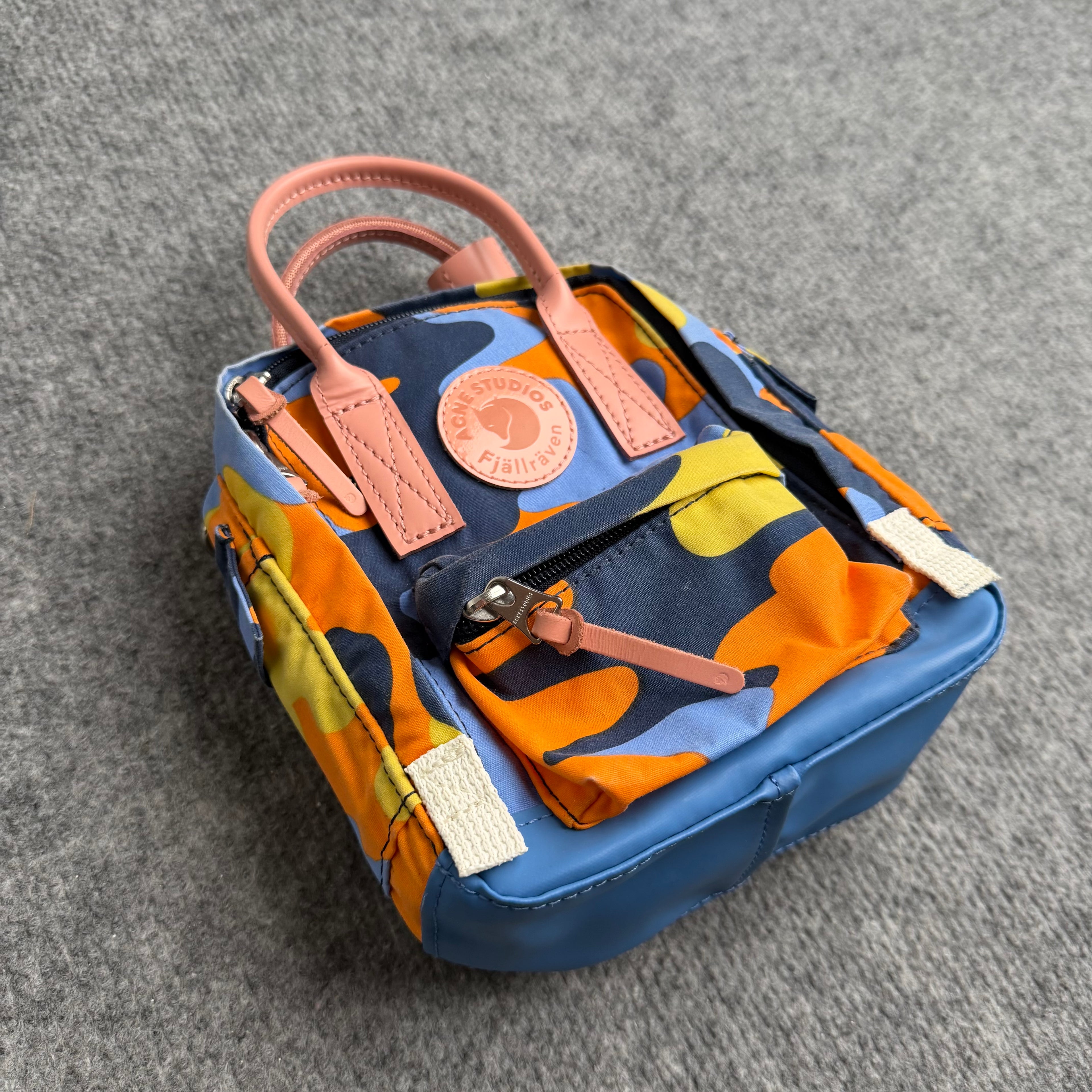 Acne Studios x Fjällräven Crossbody Taske
