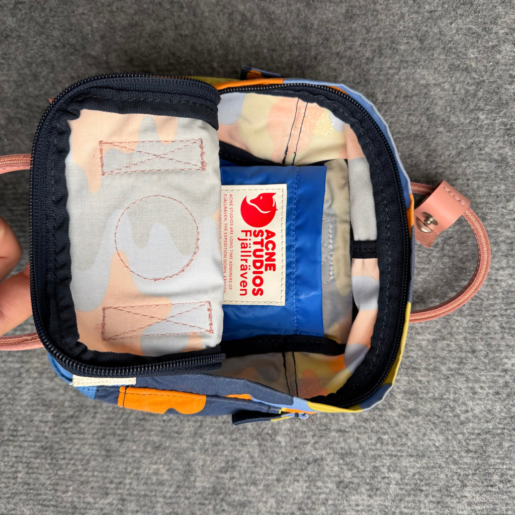 Acne Studios x Fjällräven Crossbody Taske