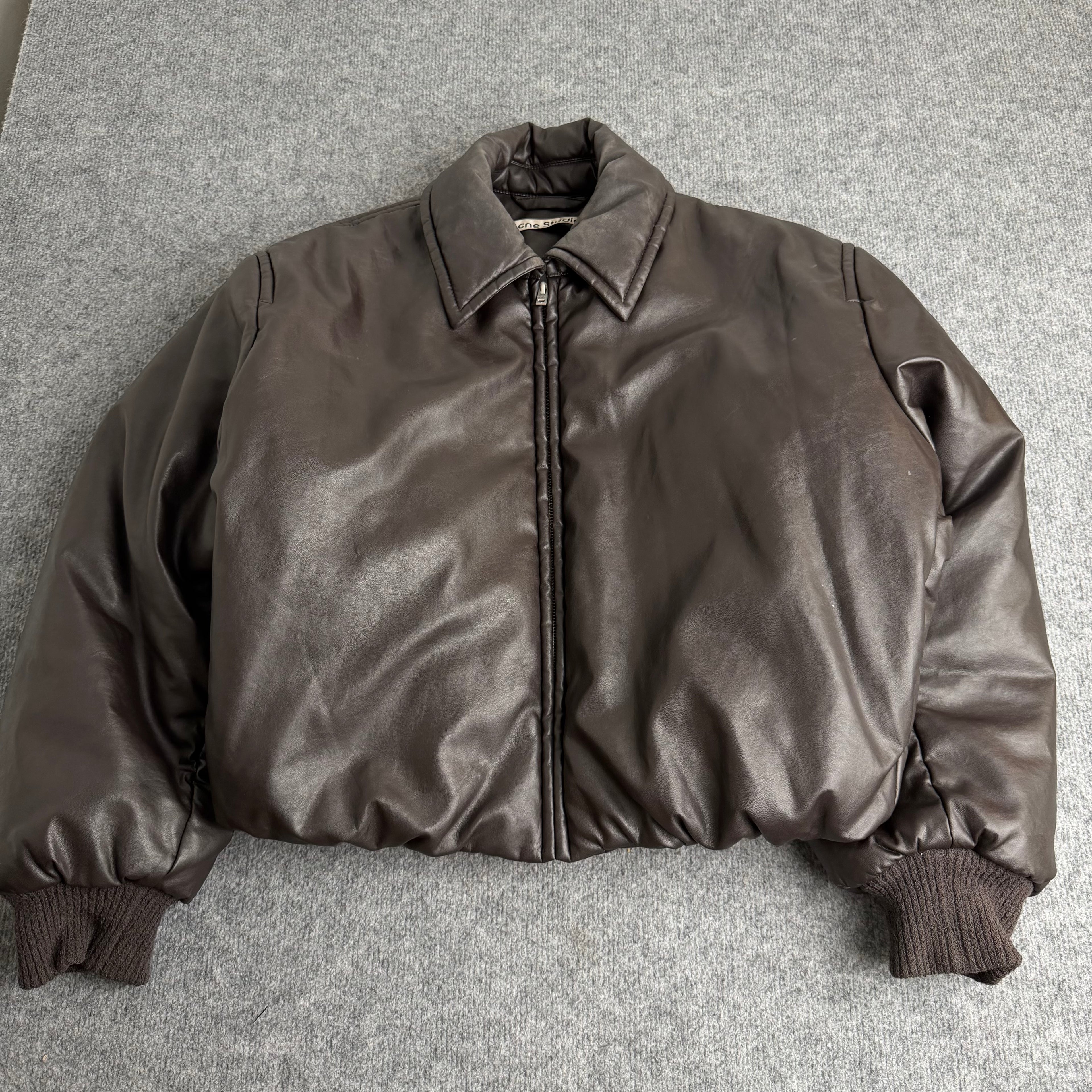 Acne Studios jakke (Str. 38)
