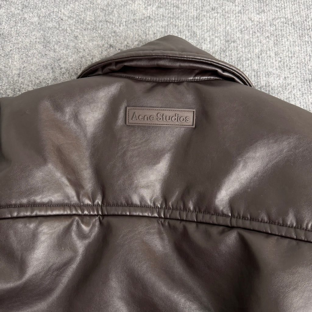Acne Studios jakke (Str. 38)