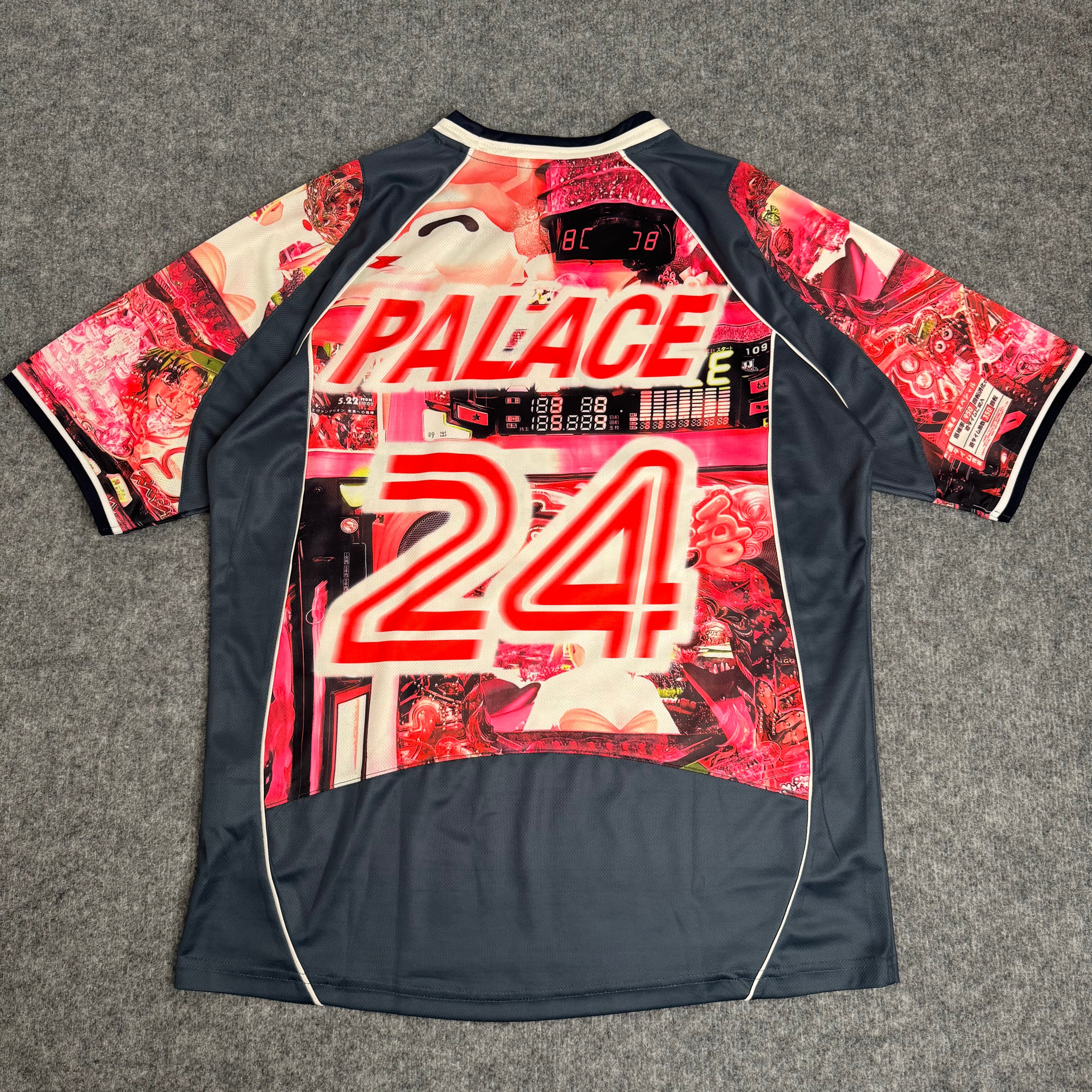 Palace Jersey (Str. M)
