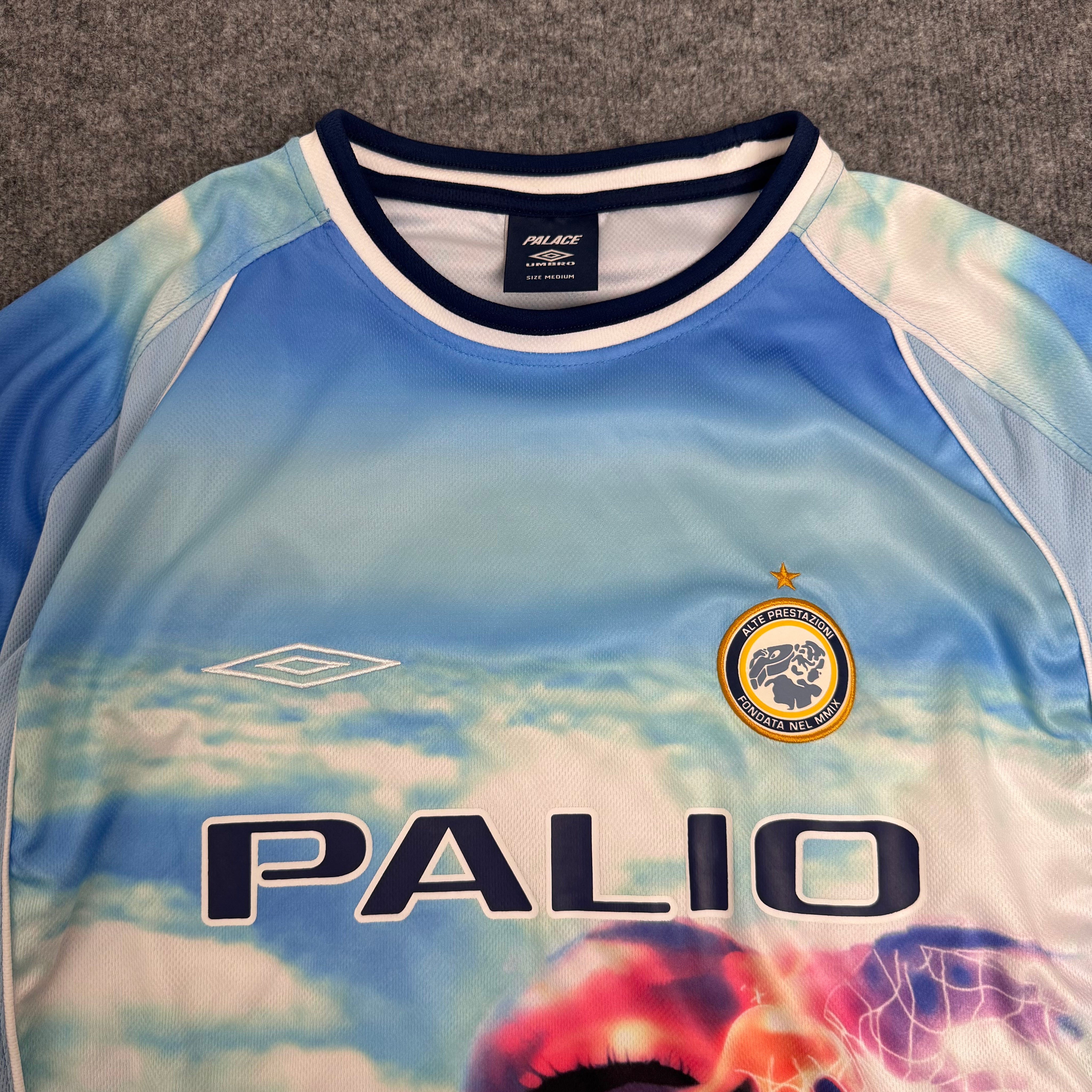 Palace Jersey (Str. M)
