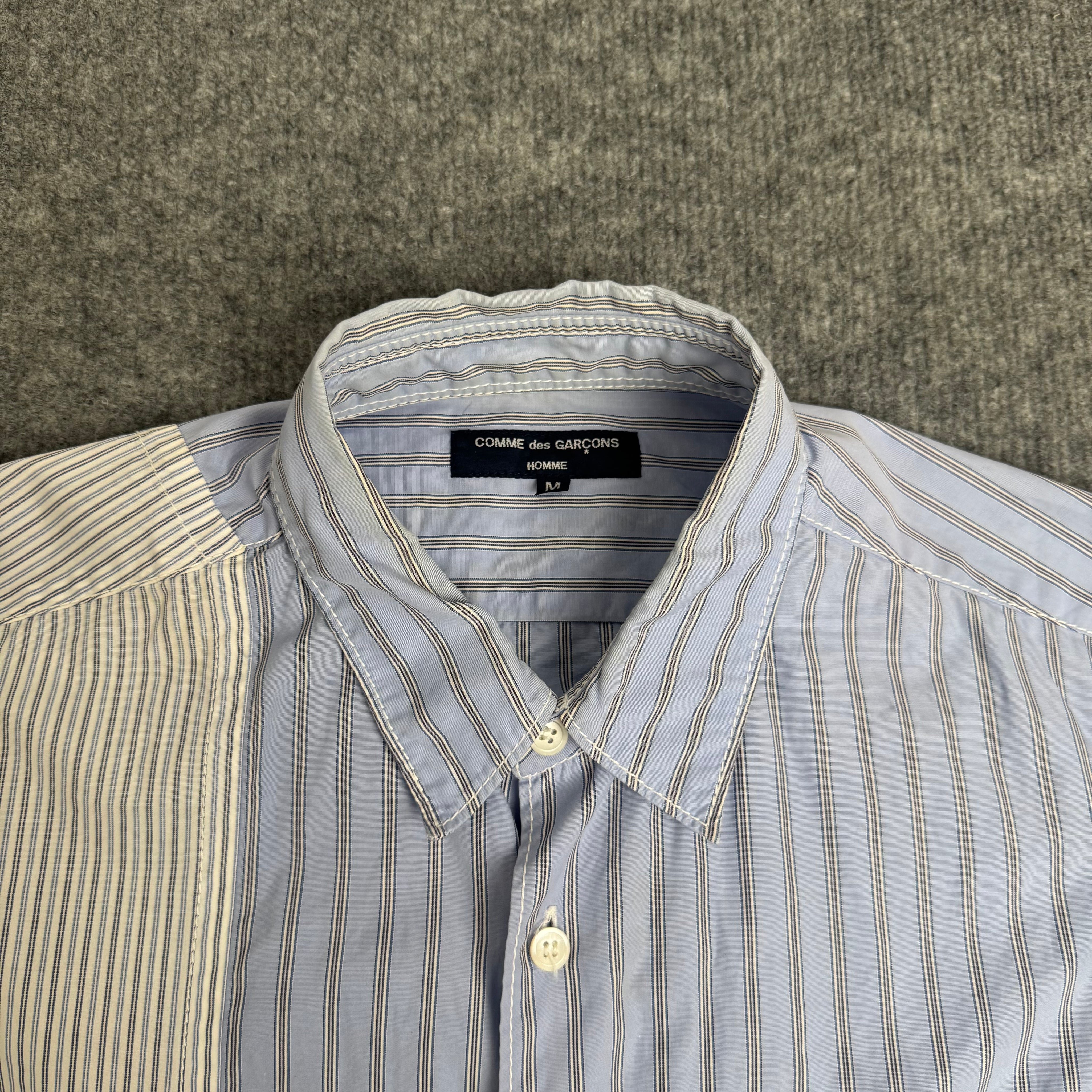 Comme Des Garcons skjorte (Str. S)