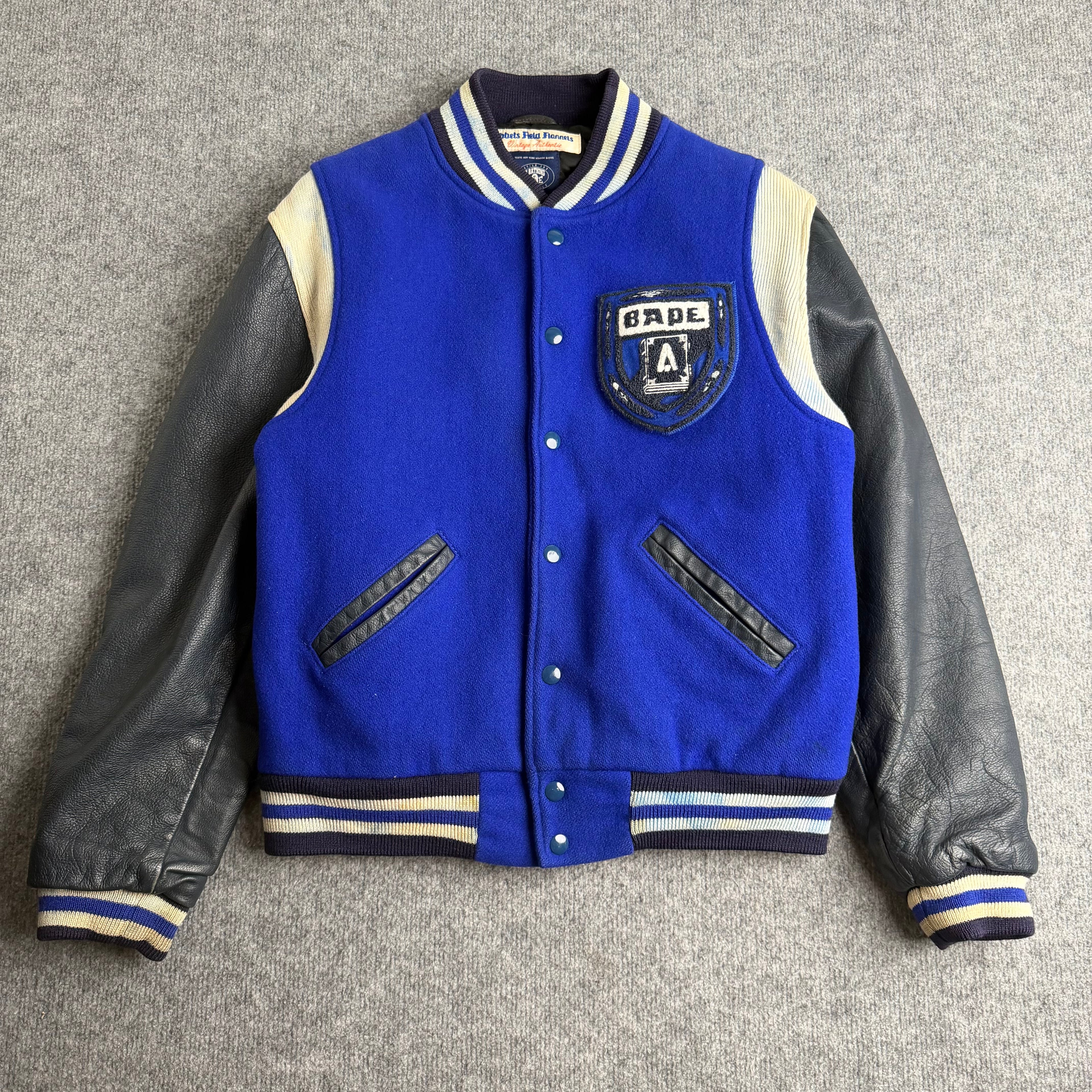 A bathing ape jakke (Str. S)