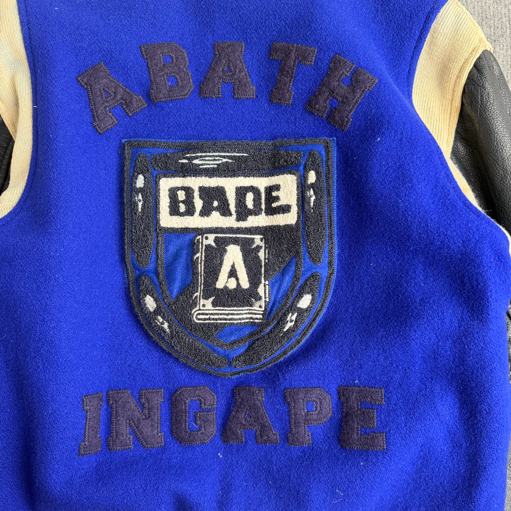 A bathing ape jakke (Str. S)