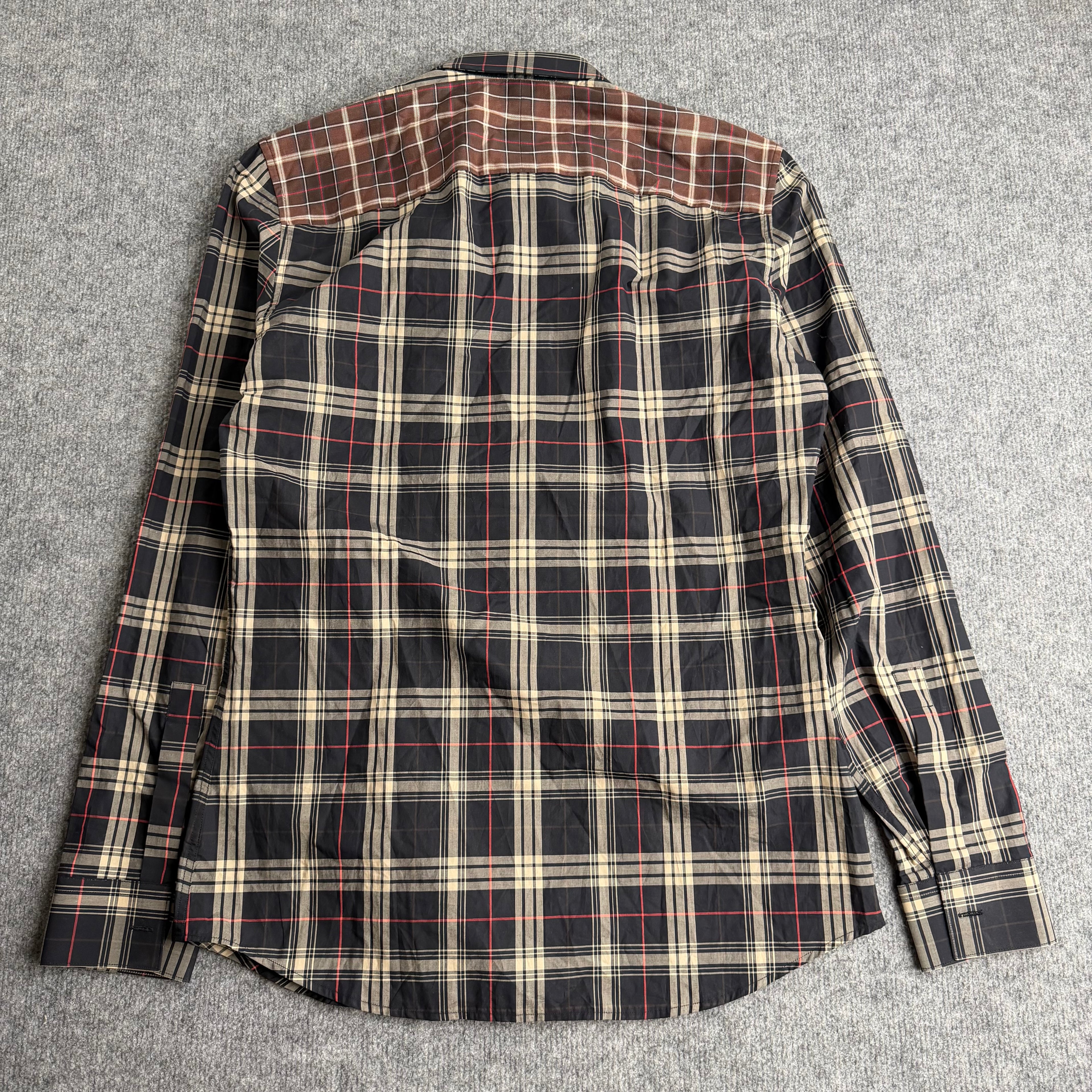 Givenchy skjorte (Str. M)