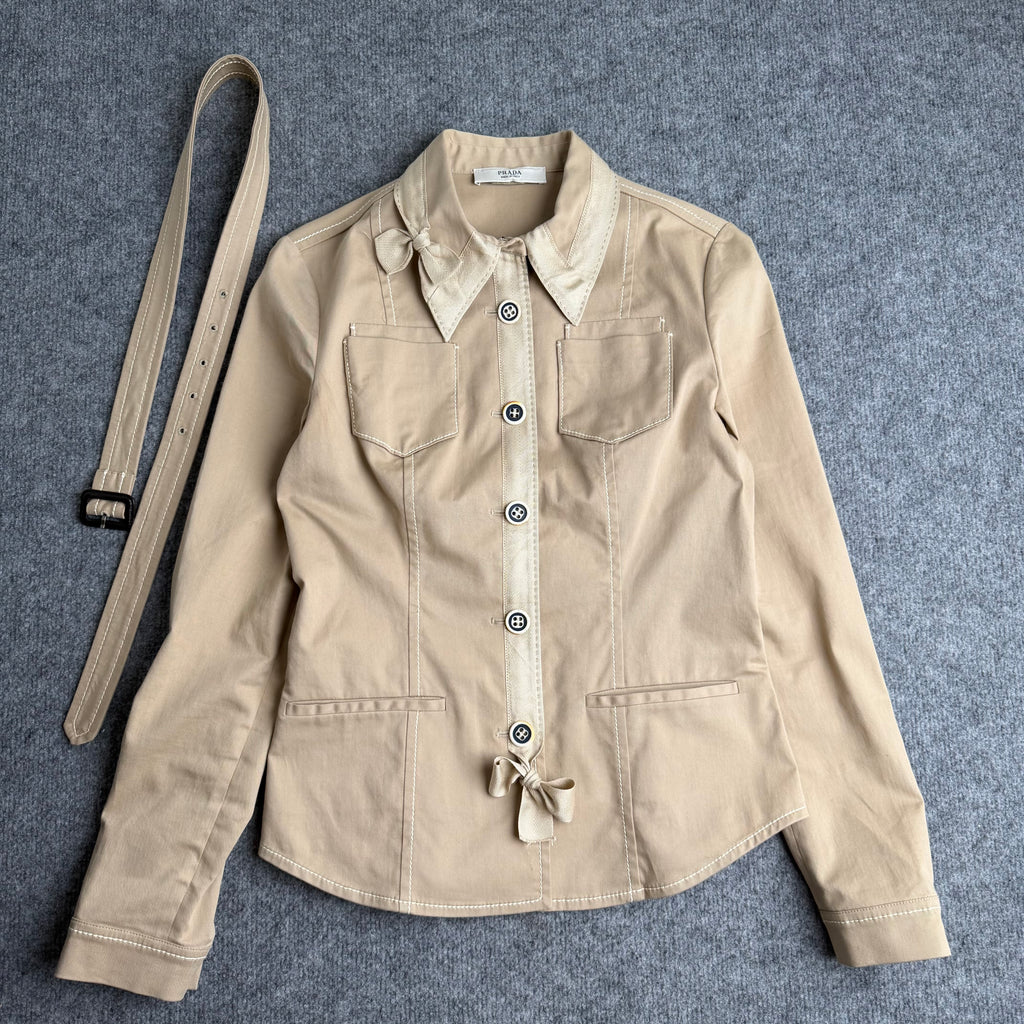 Prada jakke (Str. 40 )
