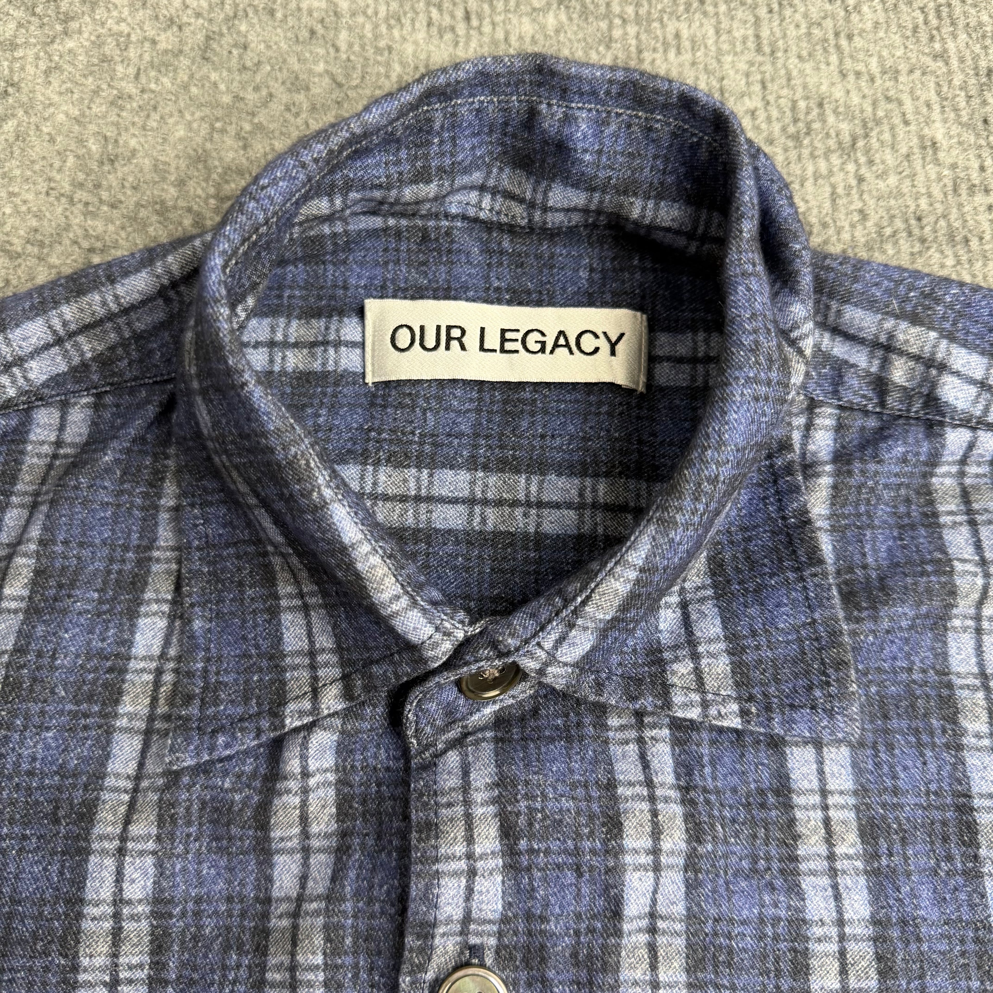 Our Legacy skjorte (Str. L)