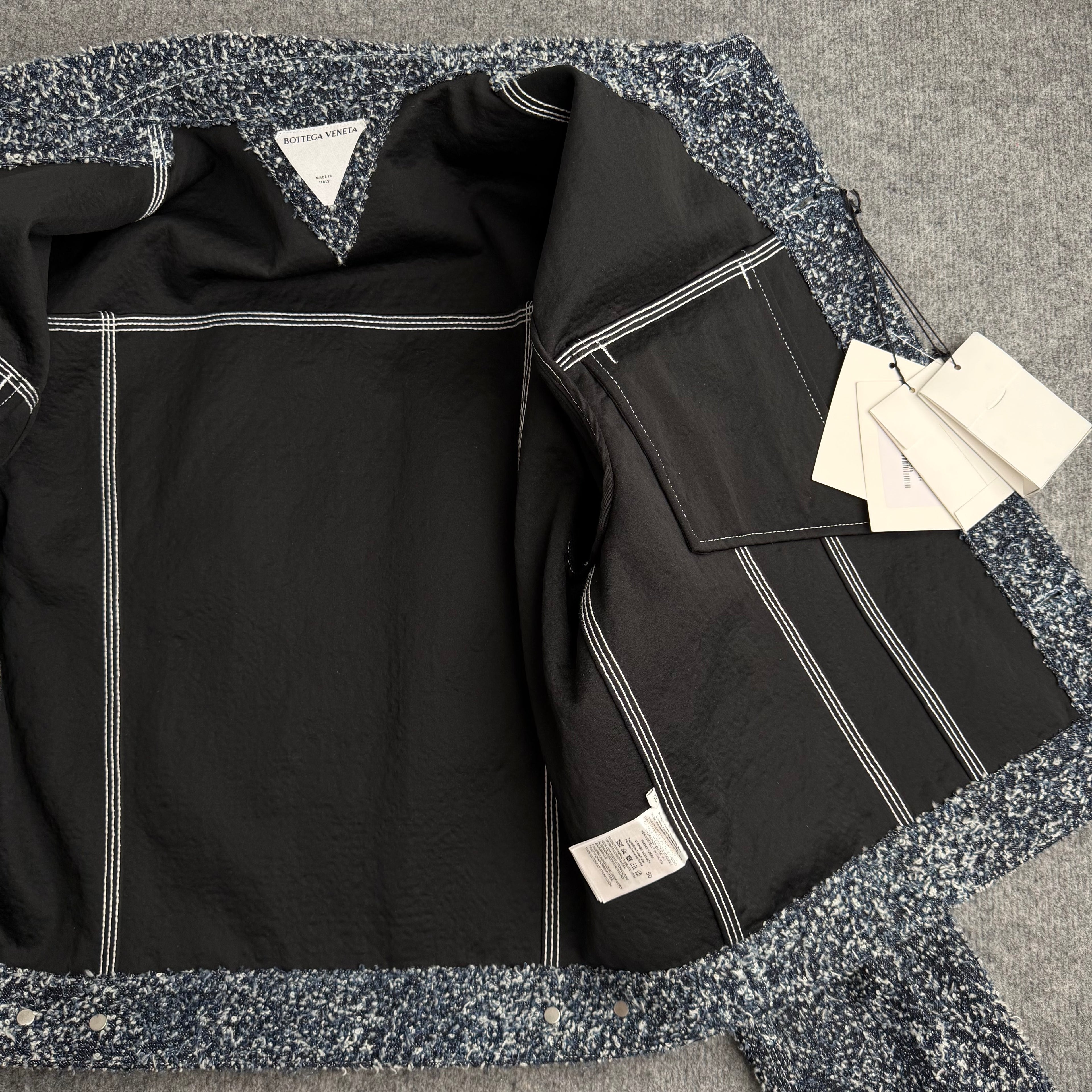 Bottega Veneta jakke (Str. M)
