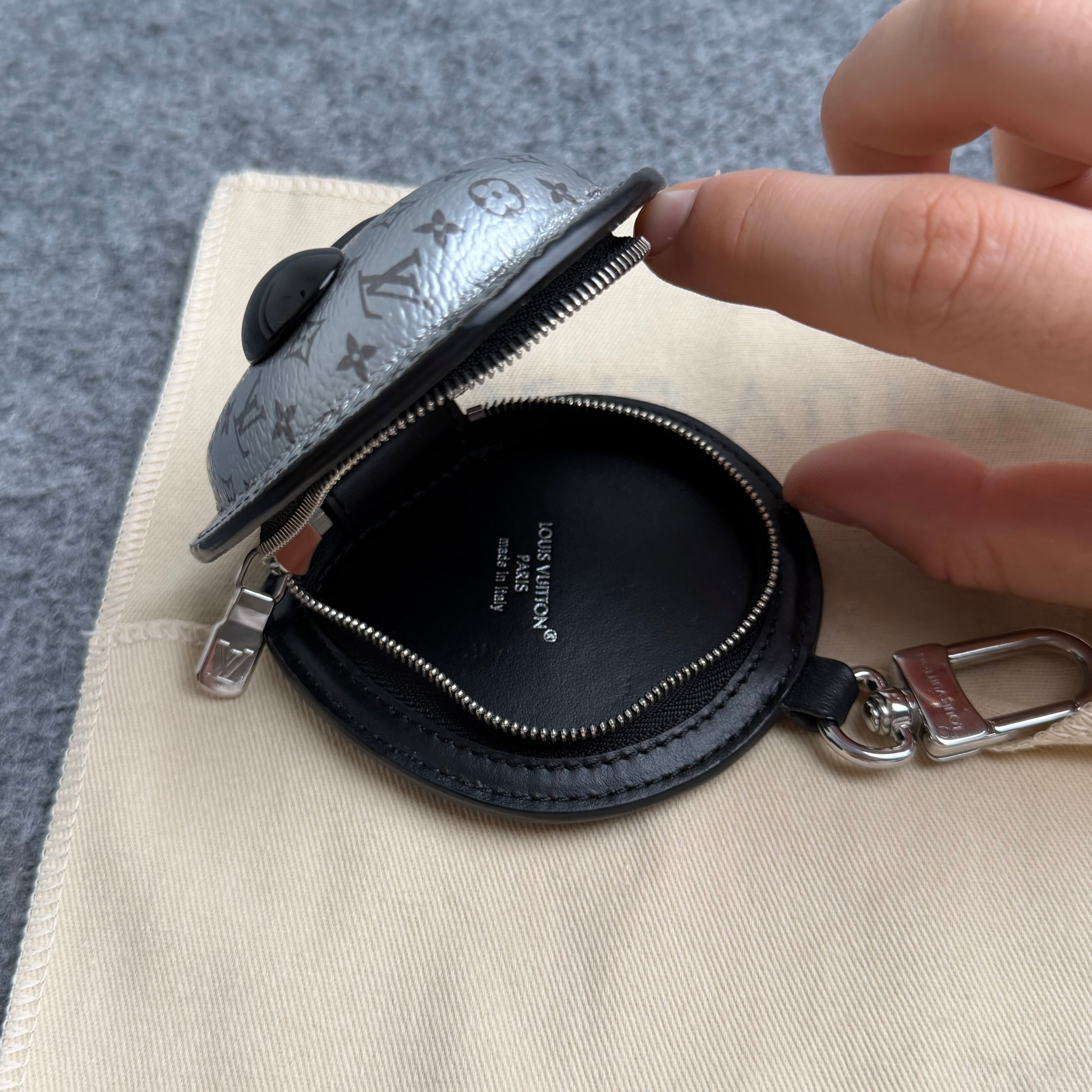 Louis Vuitton pung