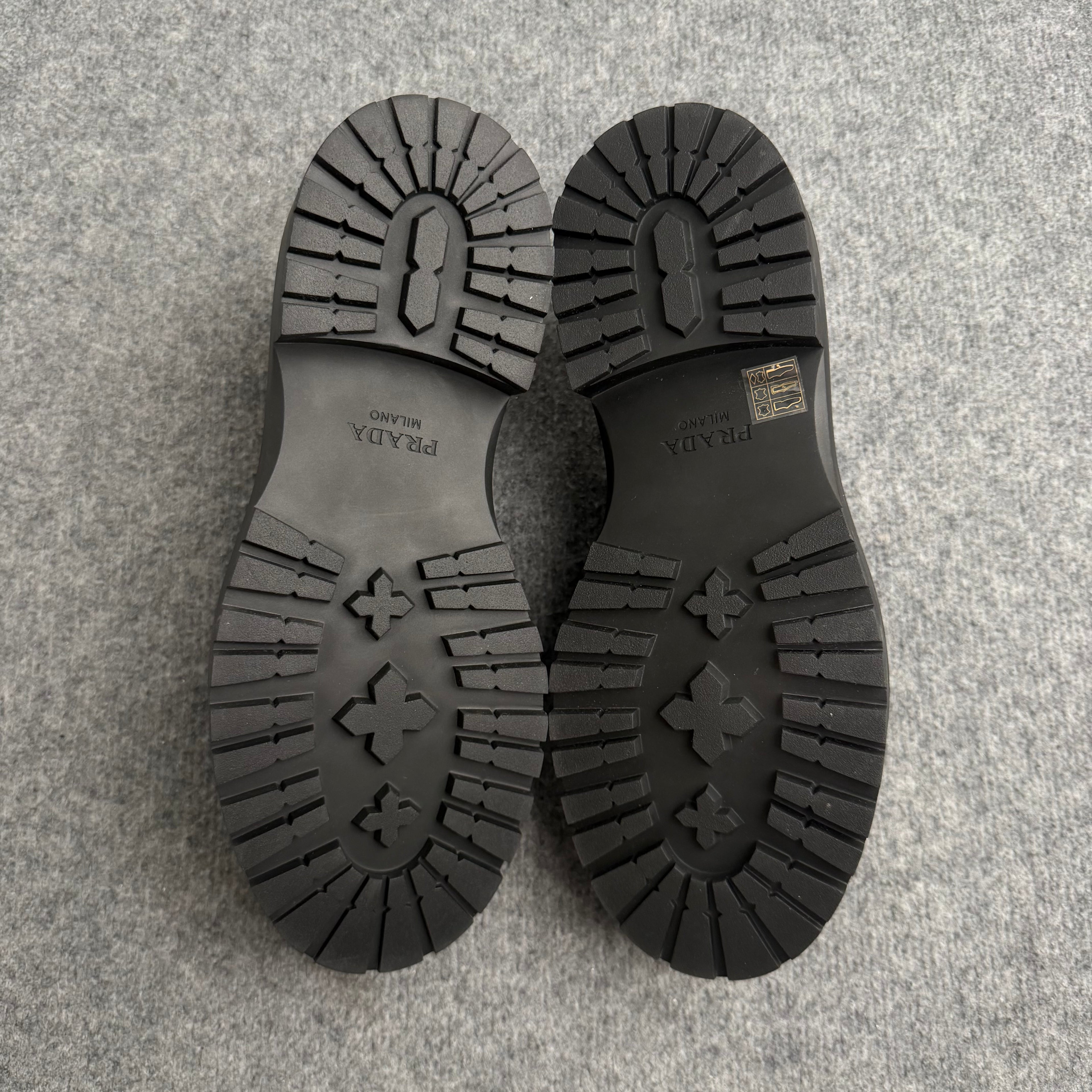 Prada loafers (Str. 44)