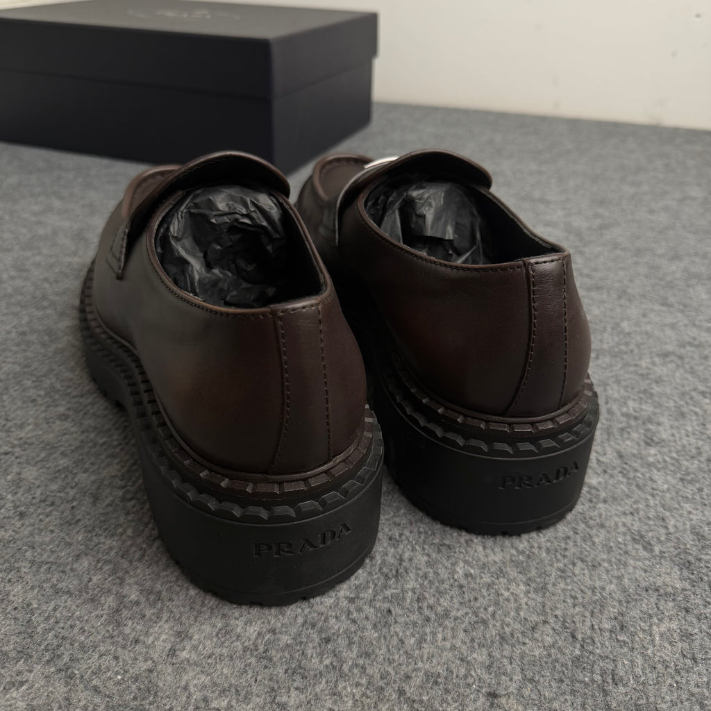 Prada loafers (Str. 44)