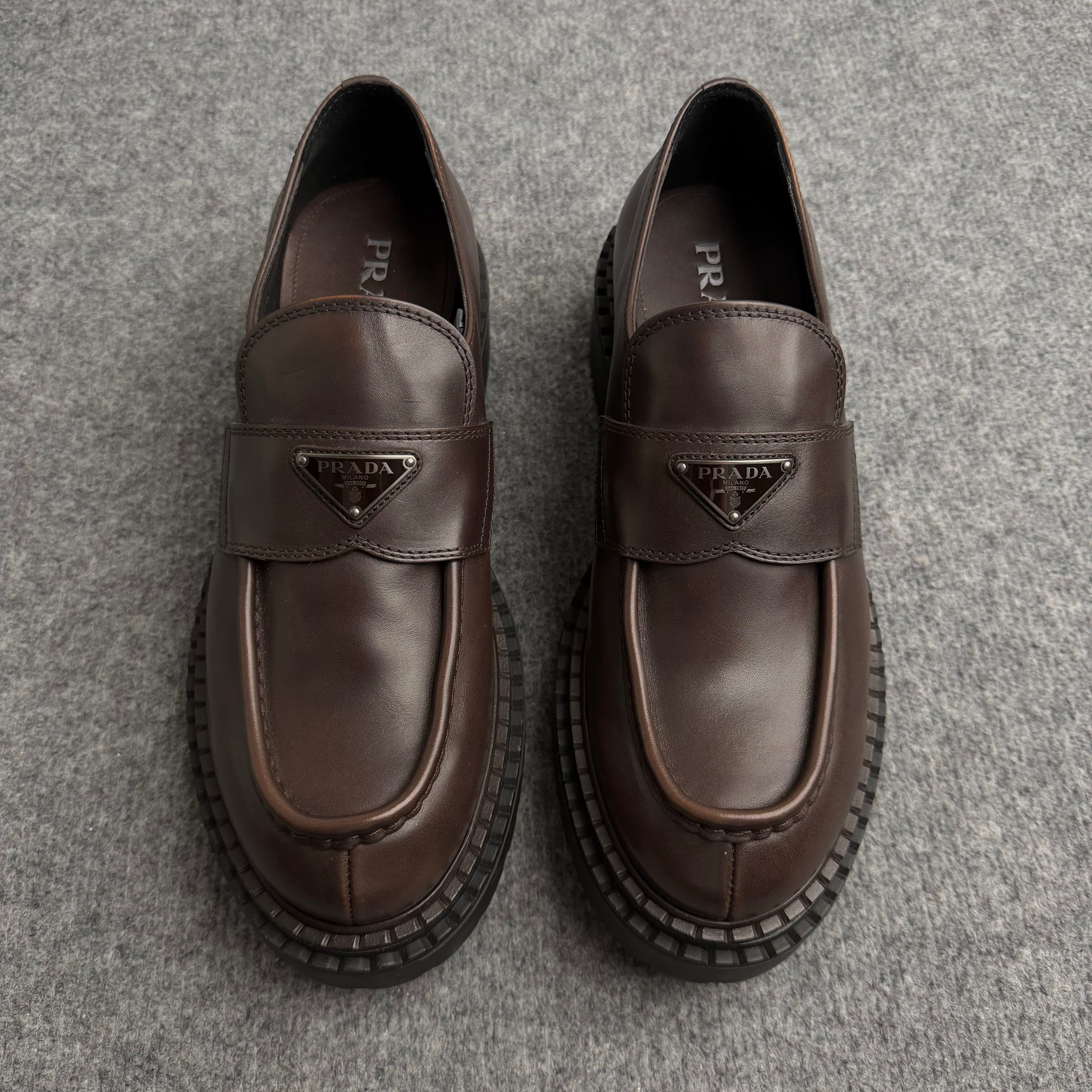 Prada loafers (Str. 44)