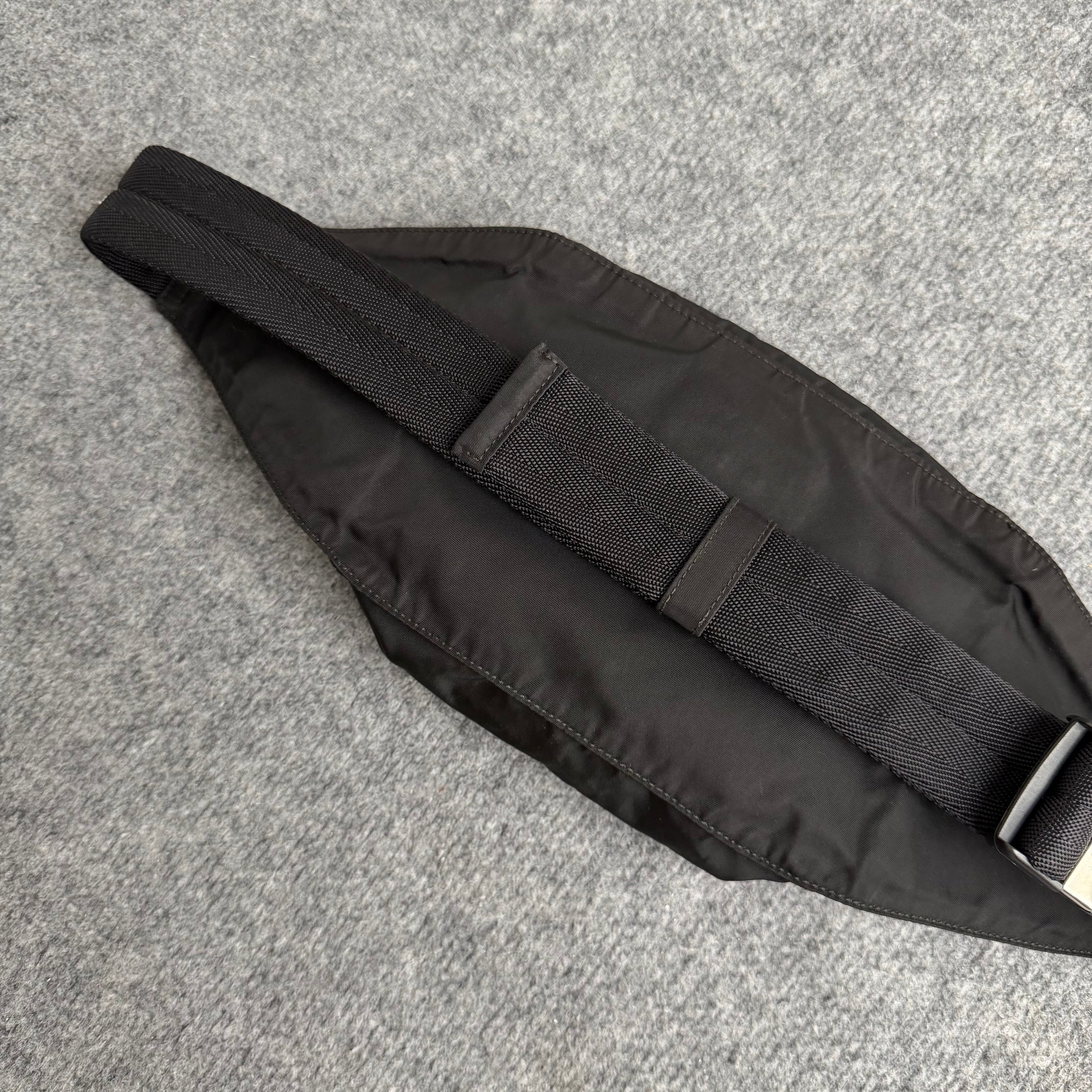 Prada taske