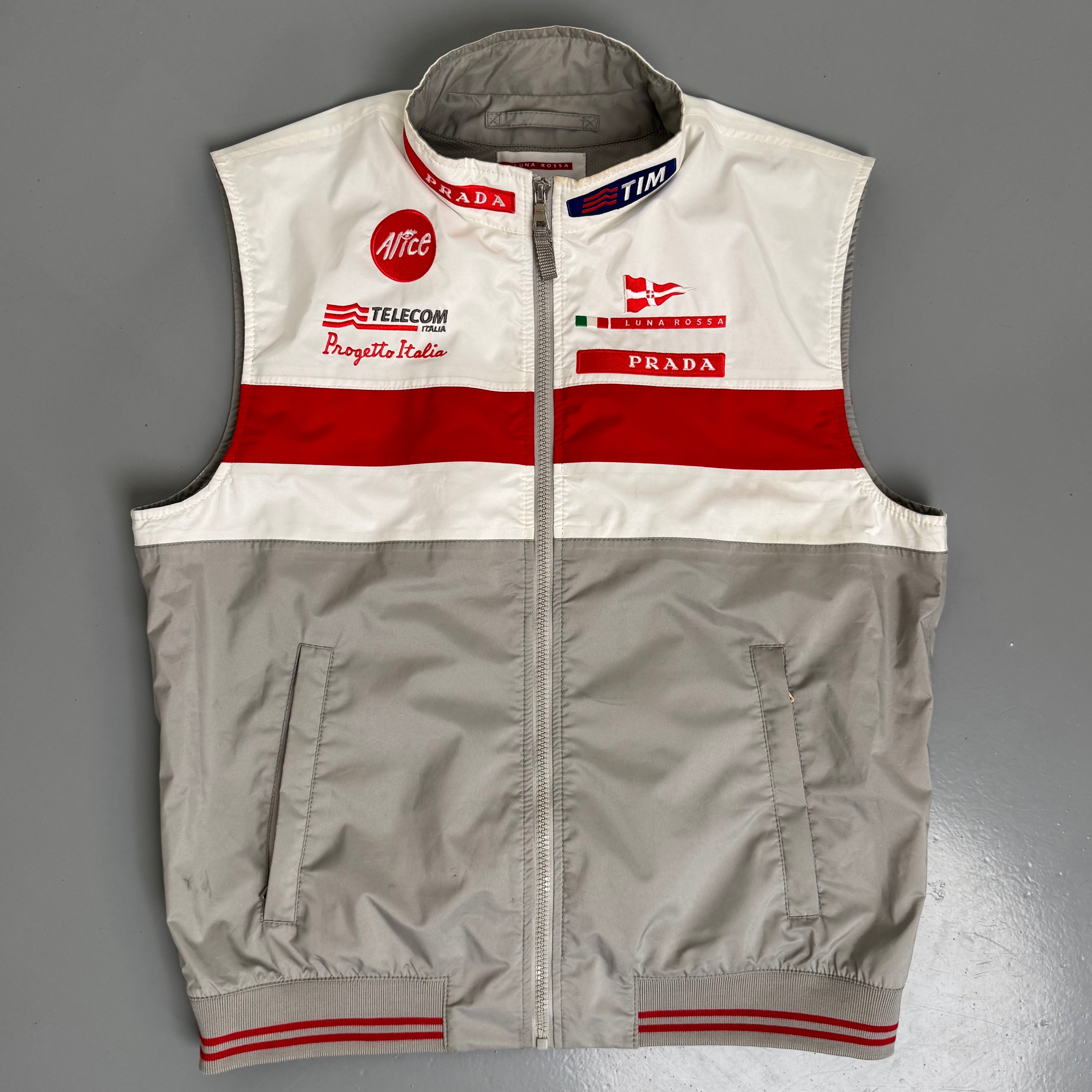 Prada vest (Str. M)
