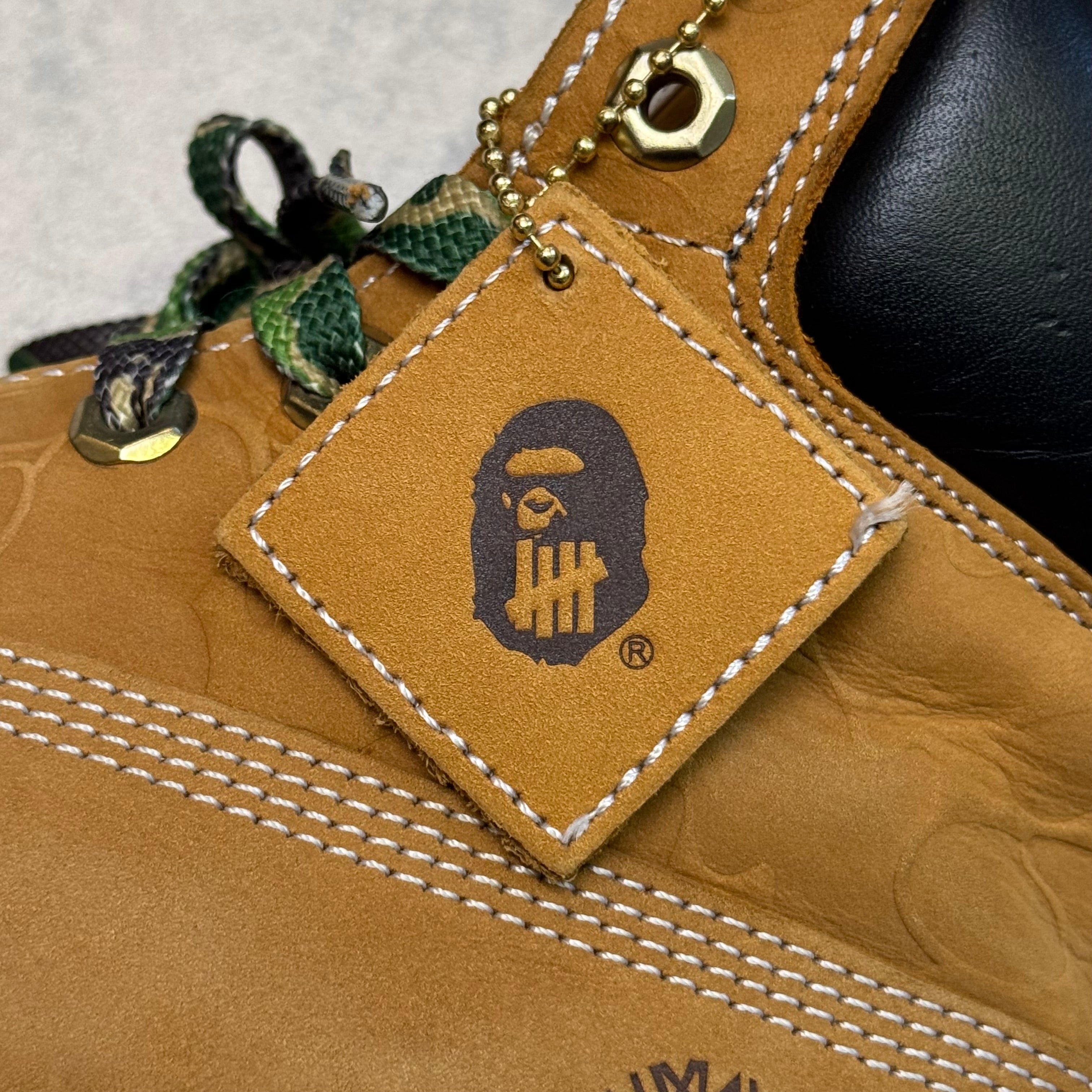 Bape X Timberland X Undefeated (Str. 37)