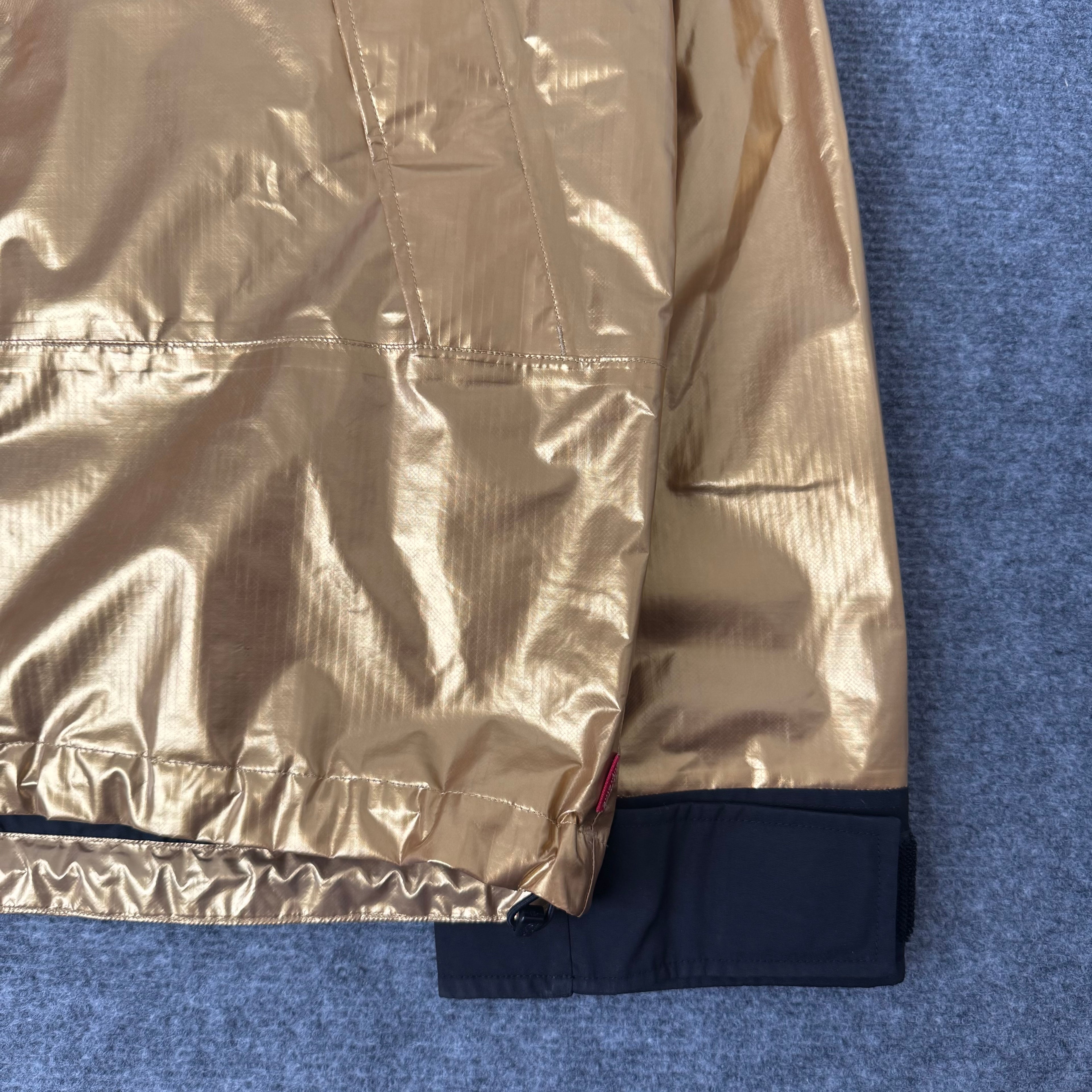 Supreme x The North Face jakke (Str. M)