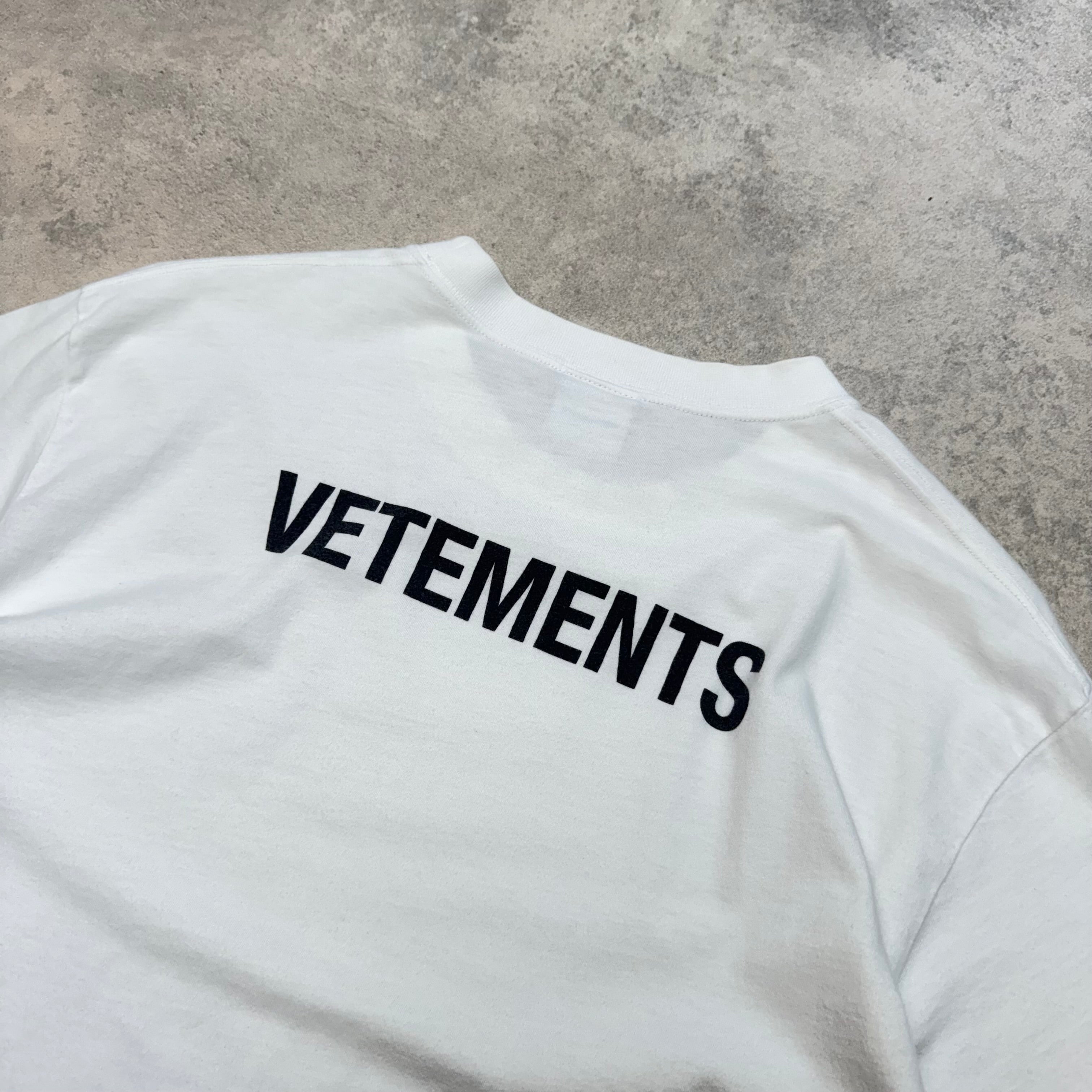 Vetements t-shirt (Str. L)