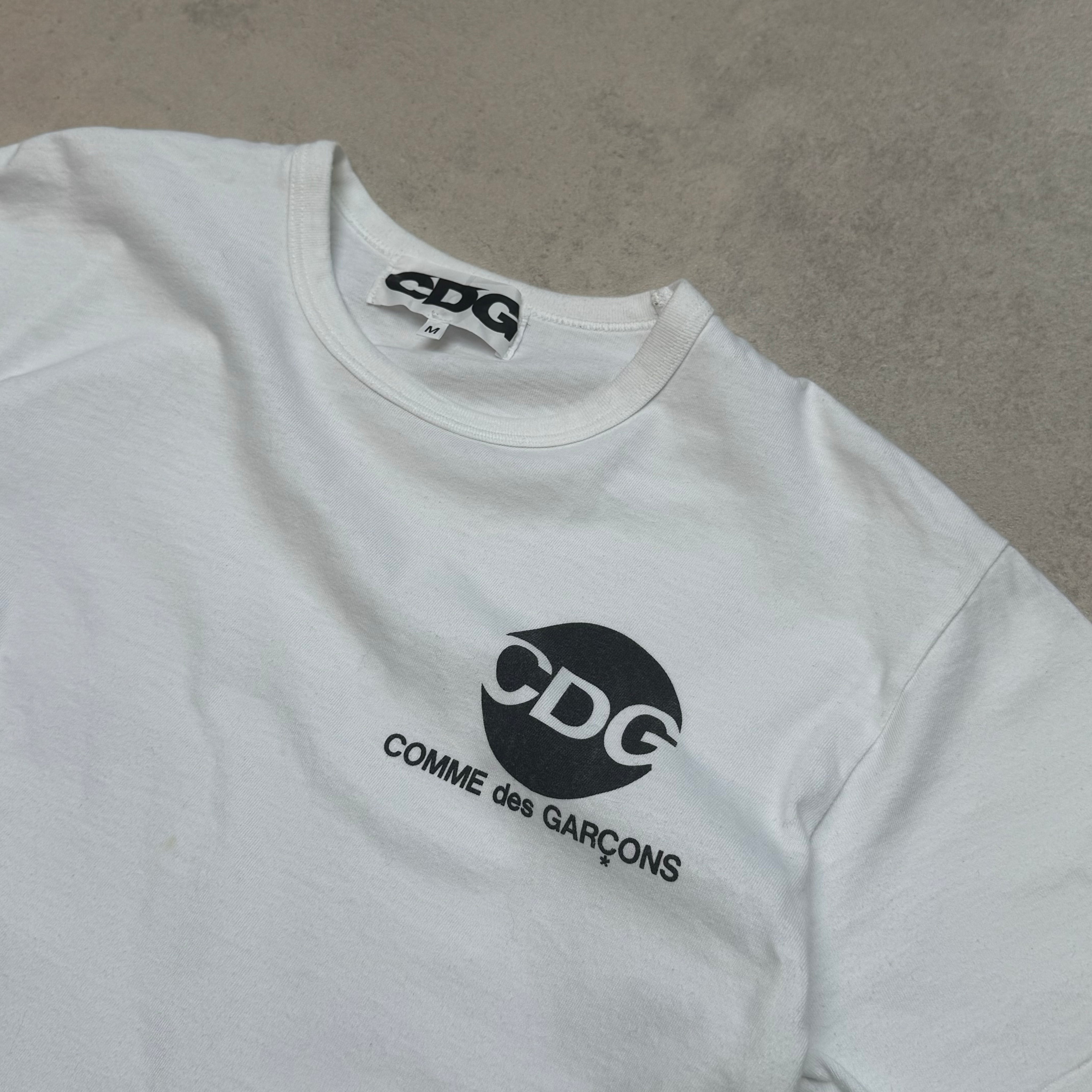 Comme Des Garcons t-shirt (Str. S)