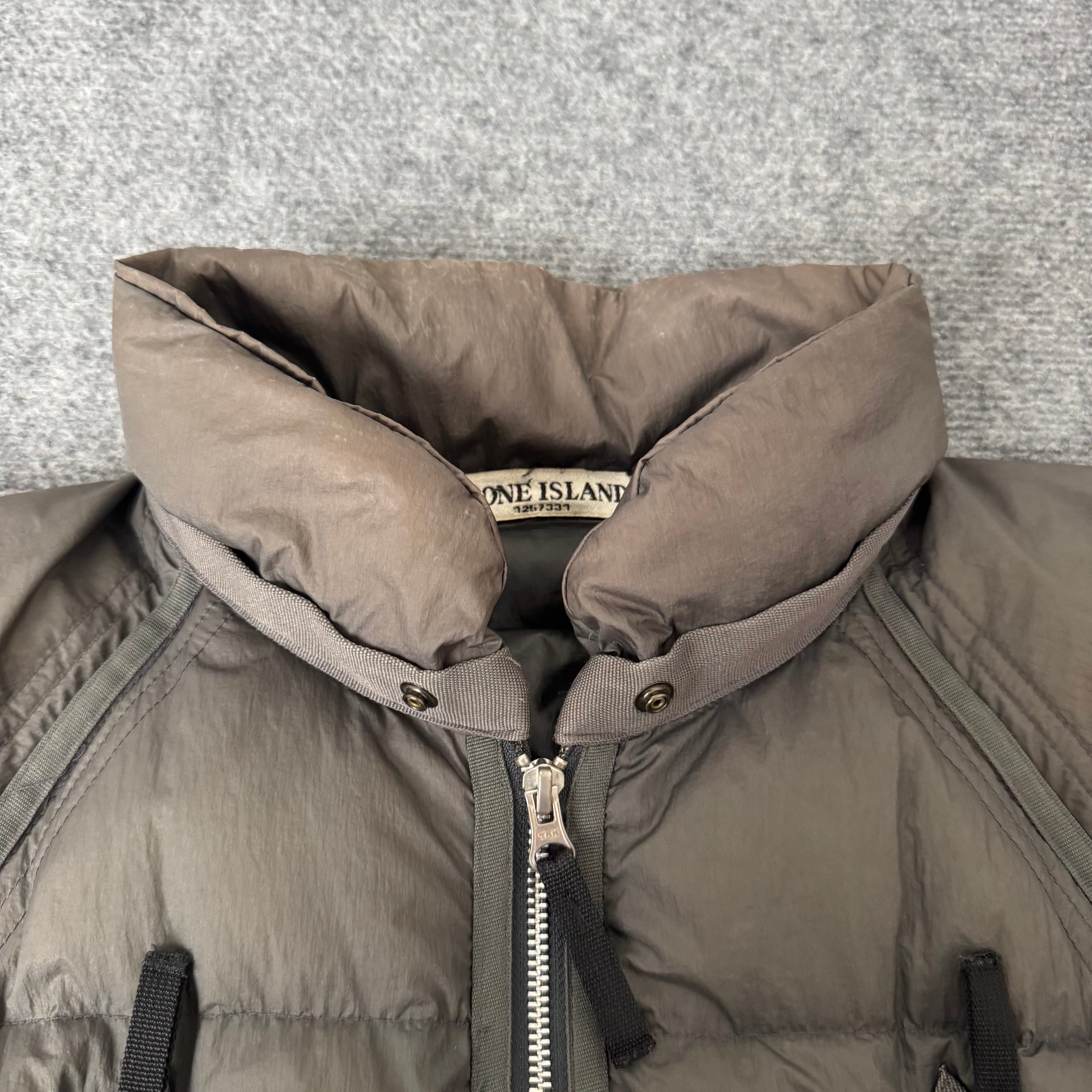 Stone Island jakke (Str. M)