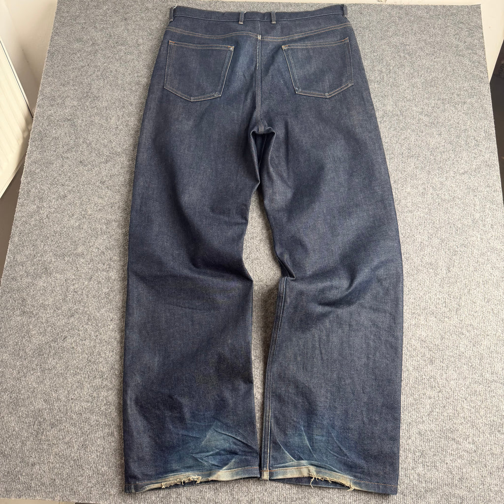 A.P.C bukser (Str. 33)
