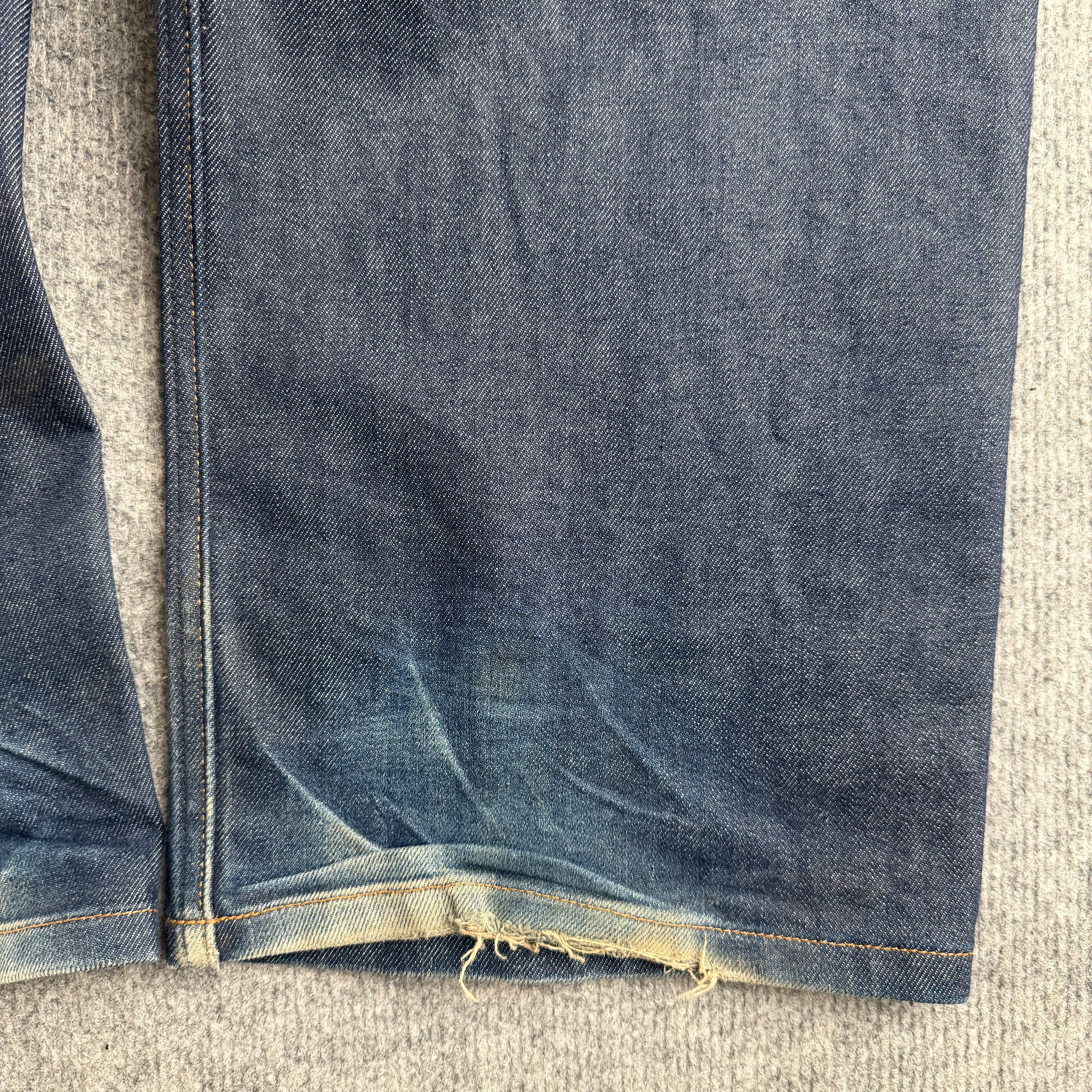 A.P.C bukser (Str. 33)