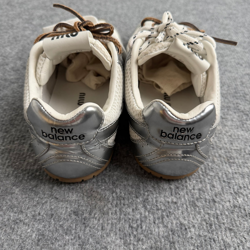 Miu Miu X New Balance sko (Str. 40)