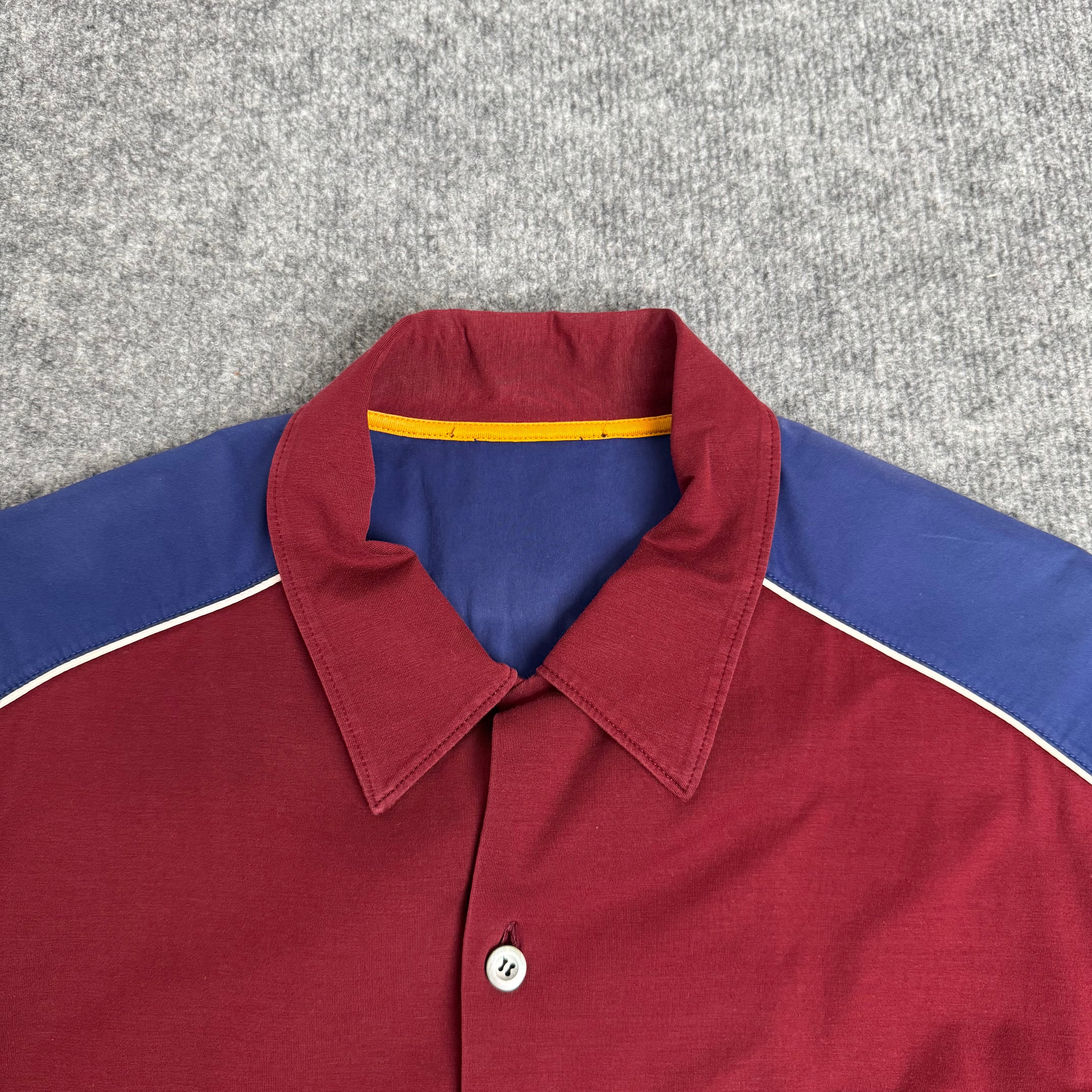 Prada skjorte (Str. M)