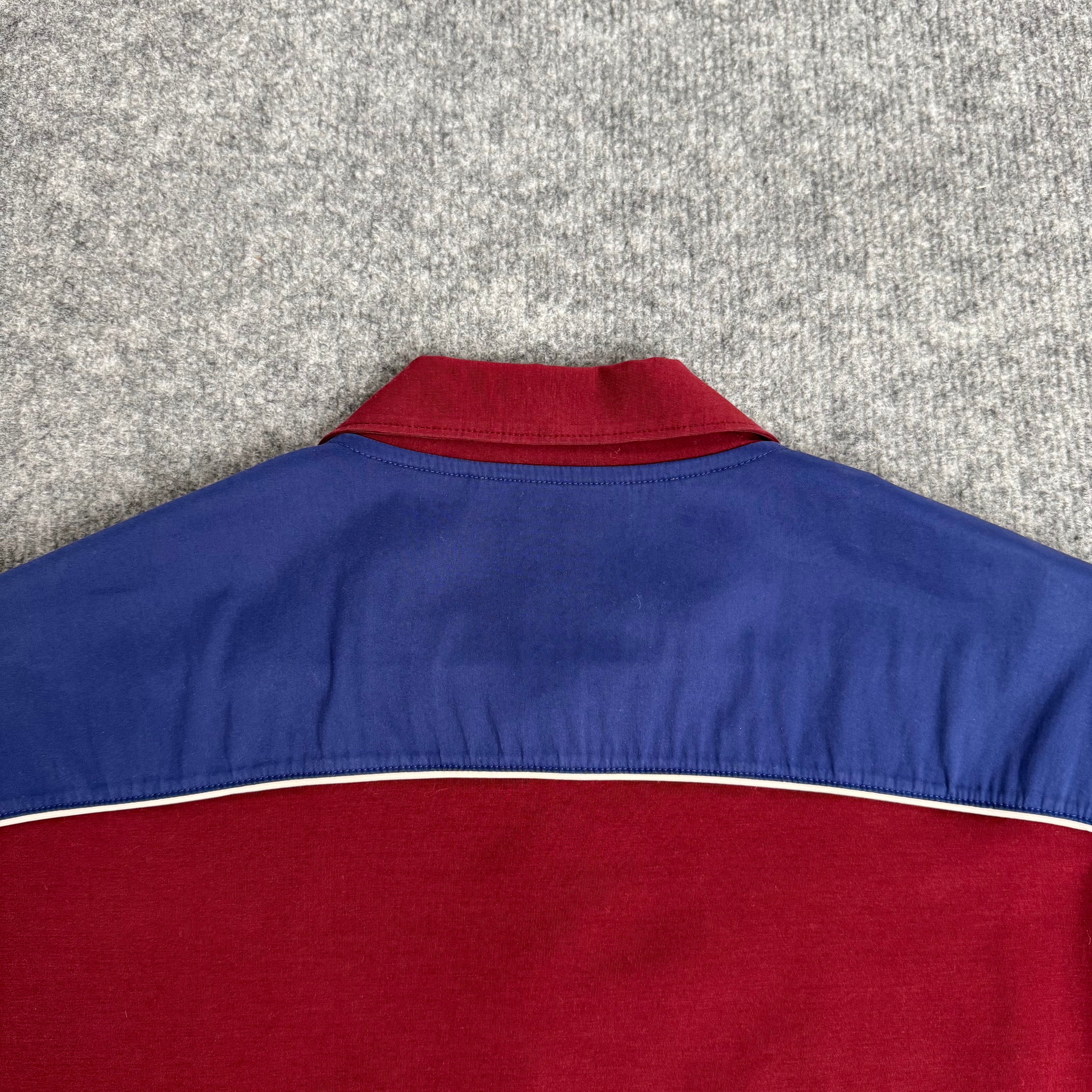 Prada skjorte (Str. M)