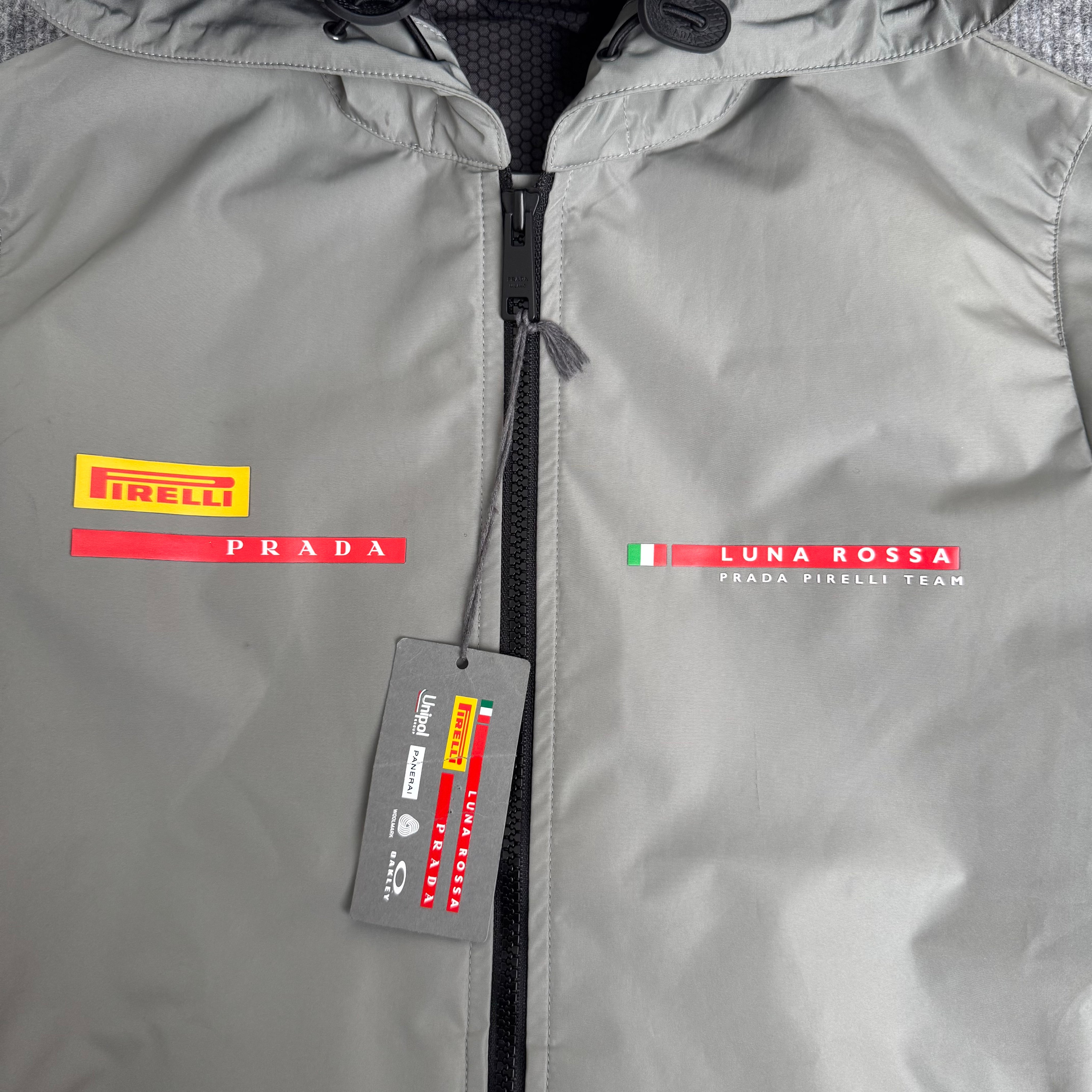 Prada jakke (Str. XS)