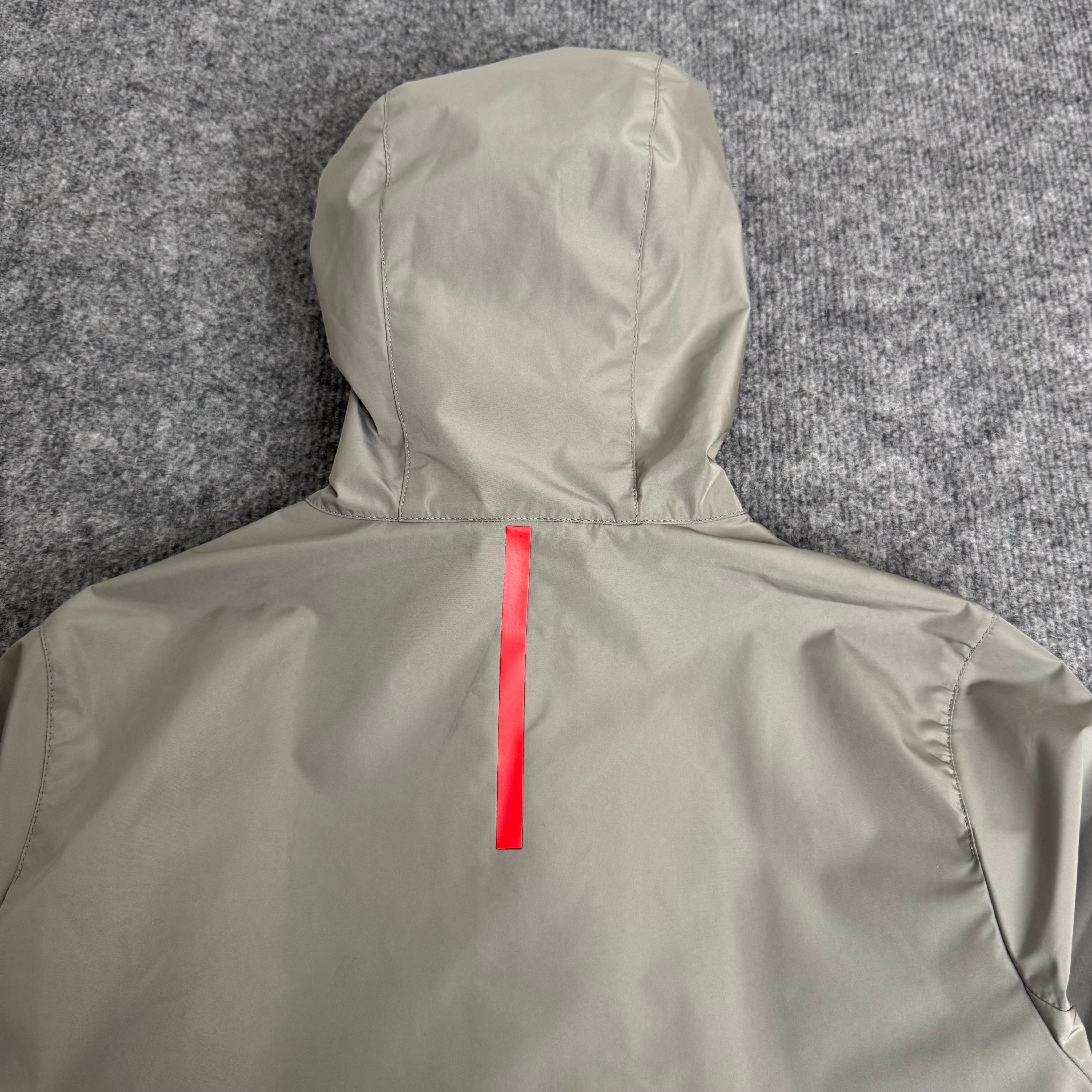 Prada jakke (Str. XS)