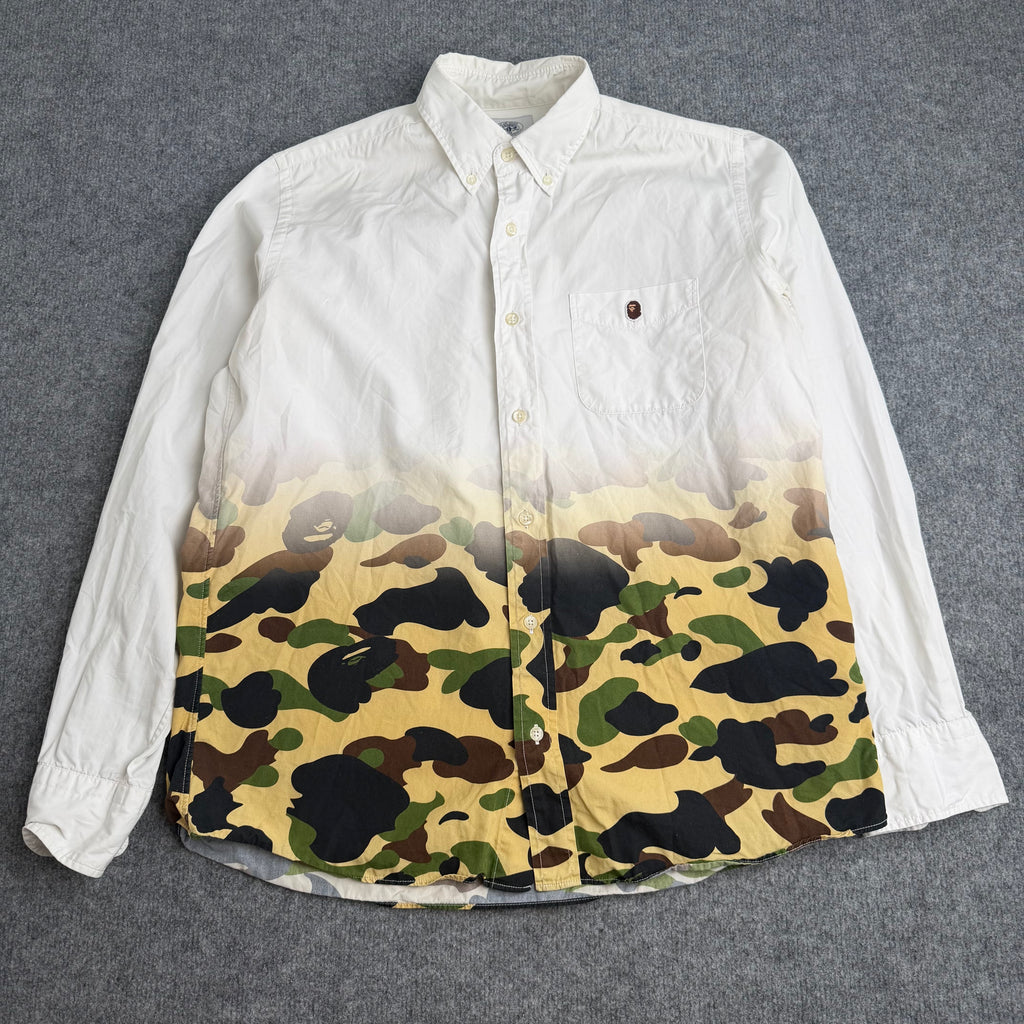 A bathing ape skjorte (Str. L)