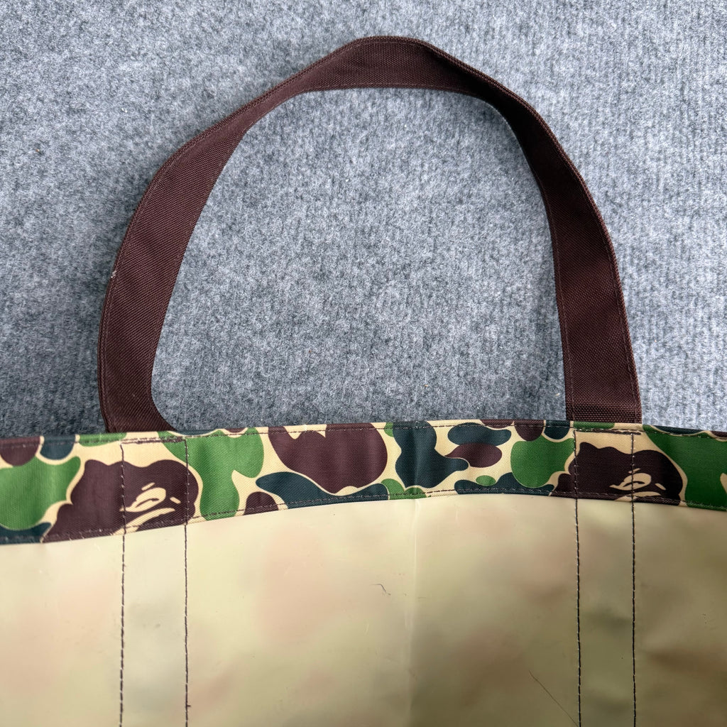 A Bathing Ape taske