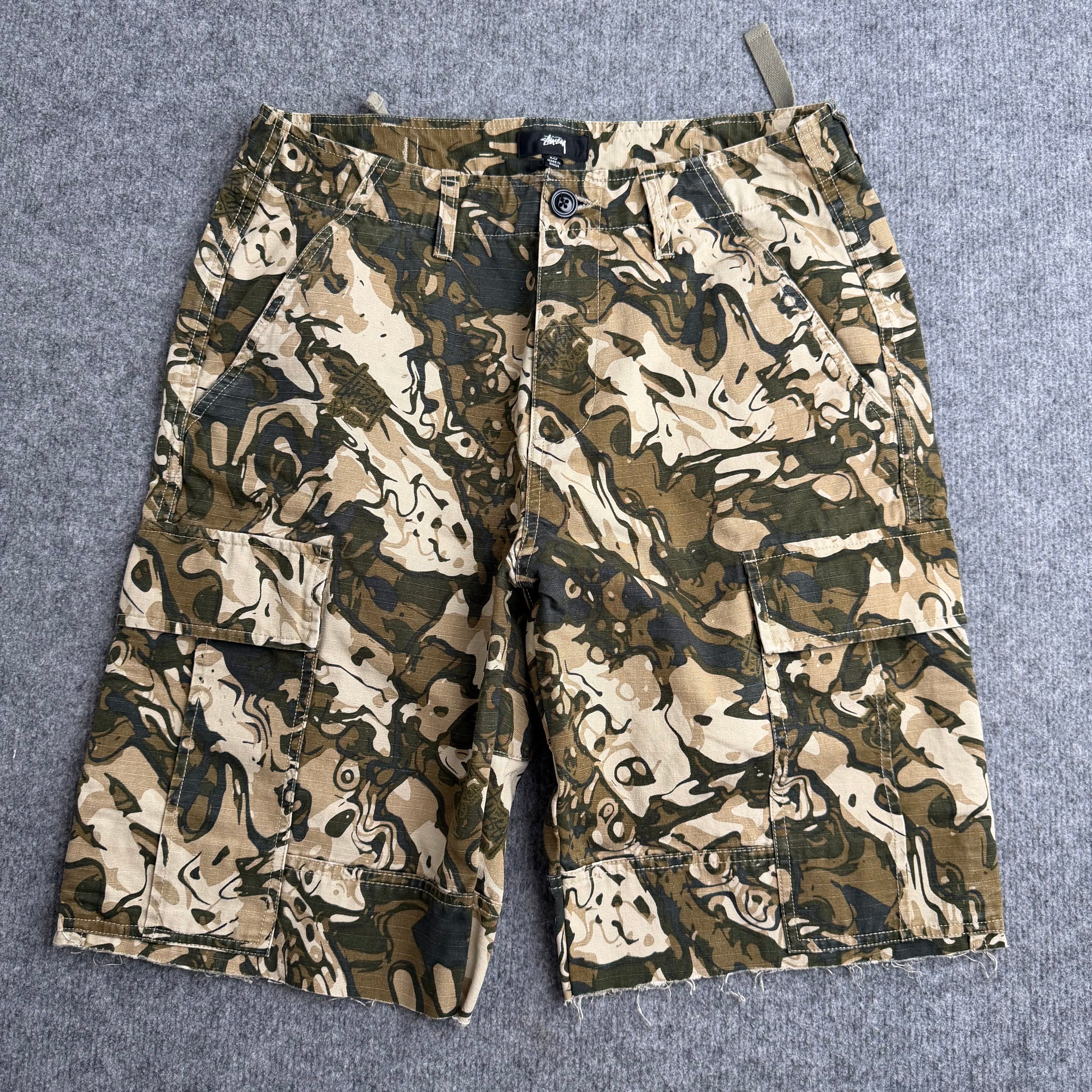 Stussy shorts (Str. 28 )