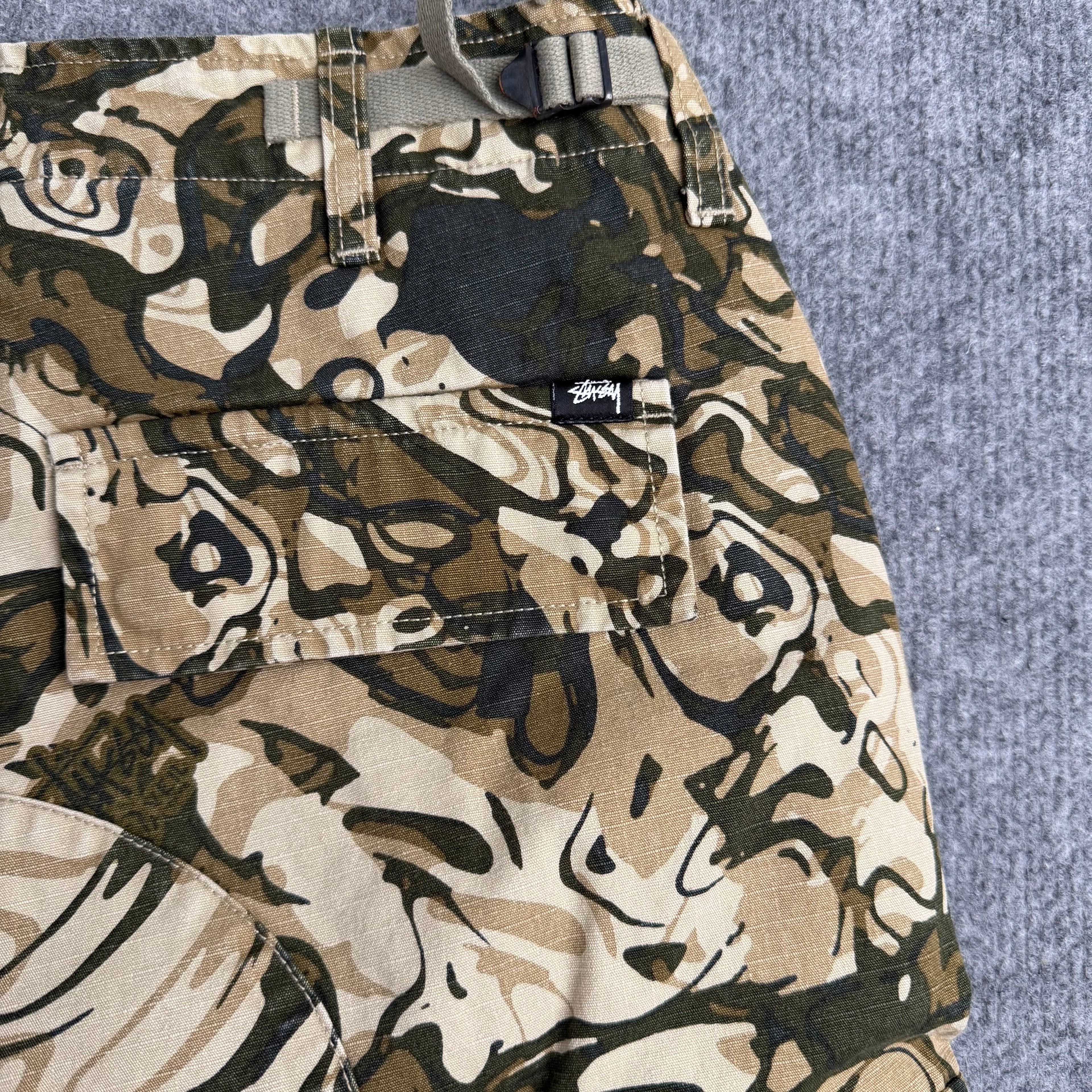 Stussy shorts (Str. 28 )