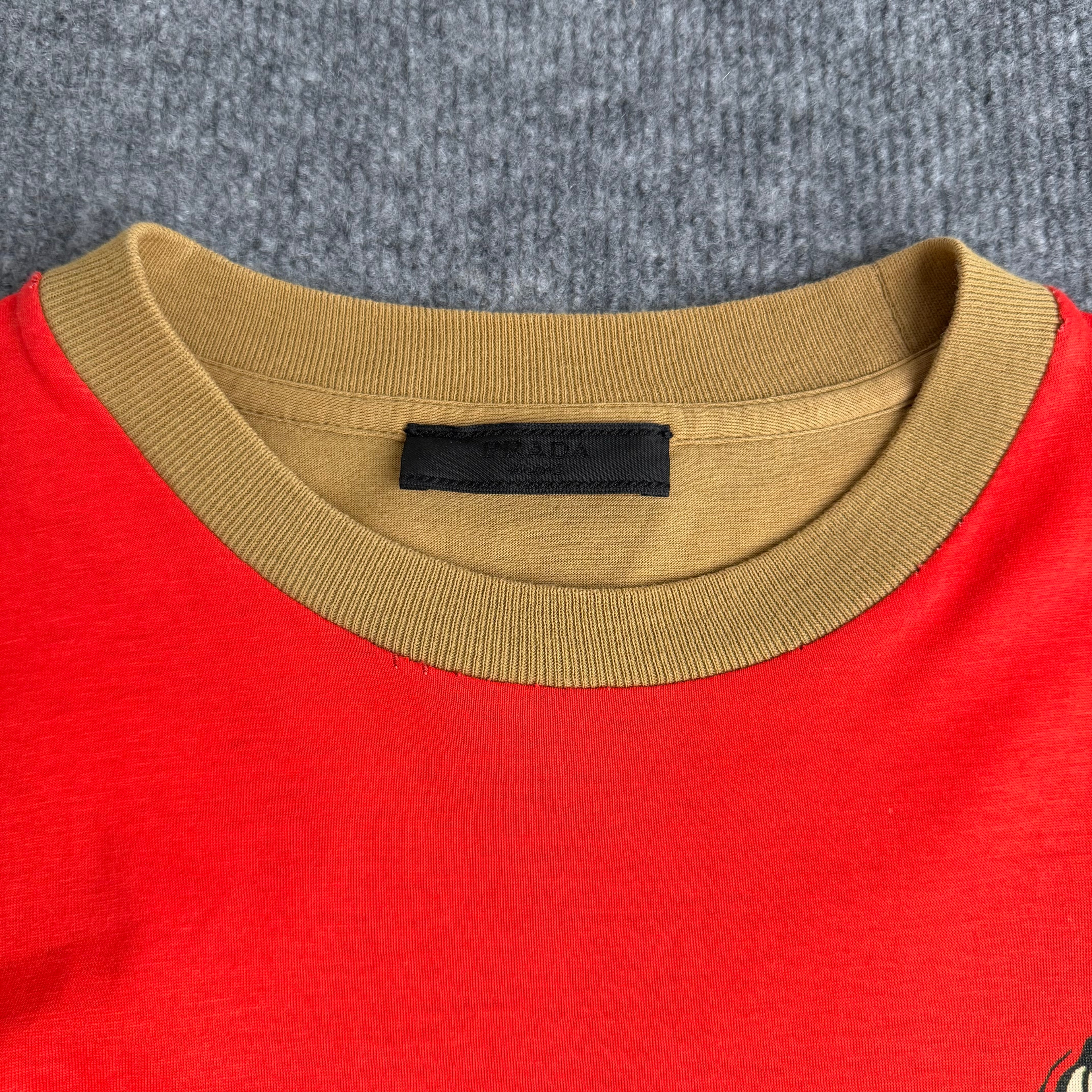 Prada T-shirt (Str. S)